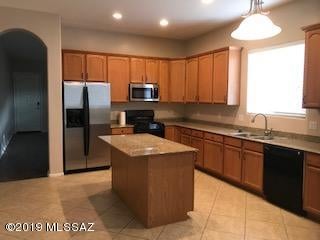 Rancho Vistoso Neighborhood 10 - Residential Lease