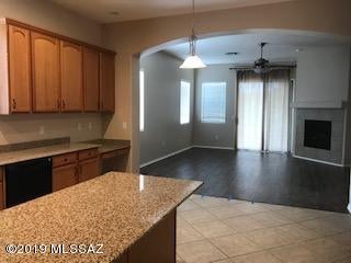 Rancho Vistoso Neighborhood 10 - Residential Lease