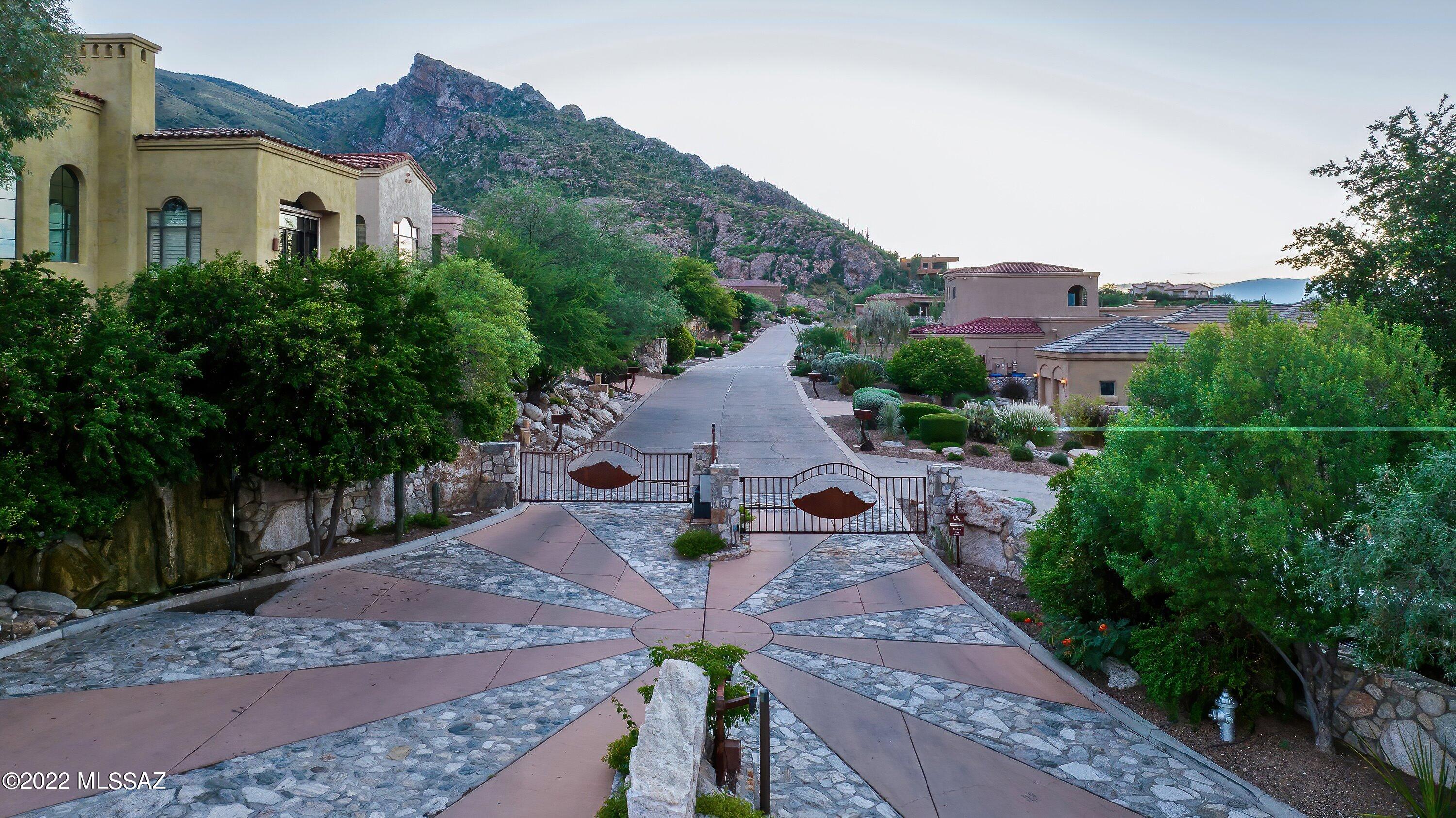 The Summit at Finger Rock (1-36) - Residential