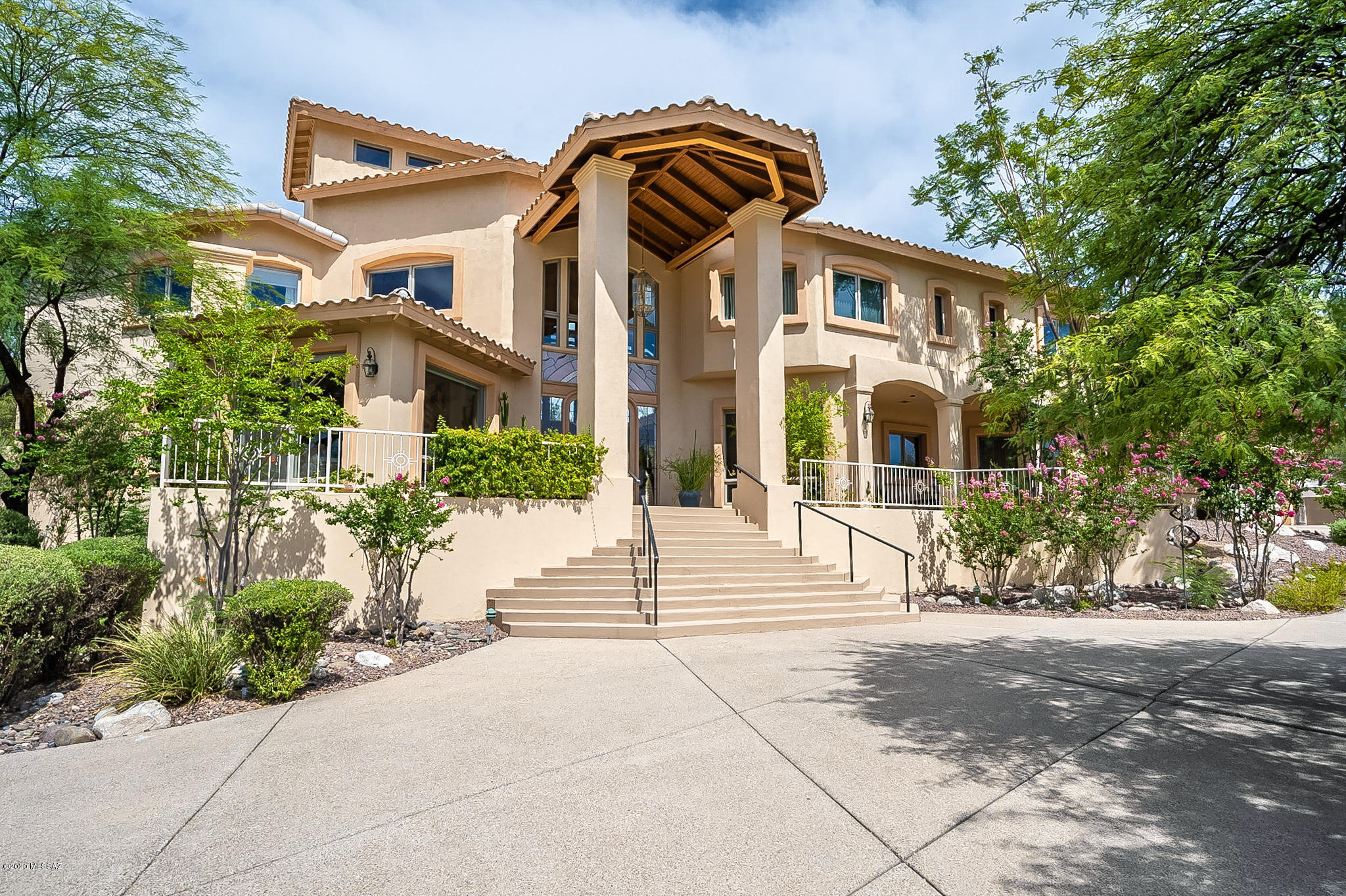 Sabino Vista Hills (66-100) - Residential