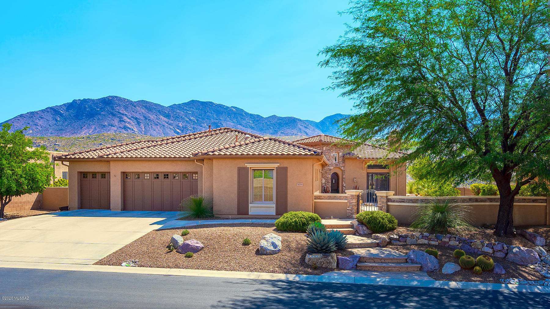 Saddlebrooke - Residential