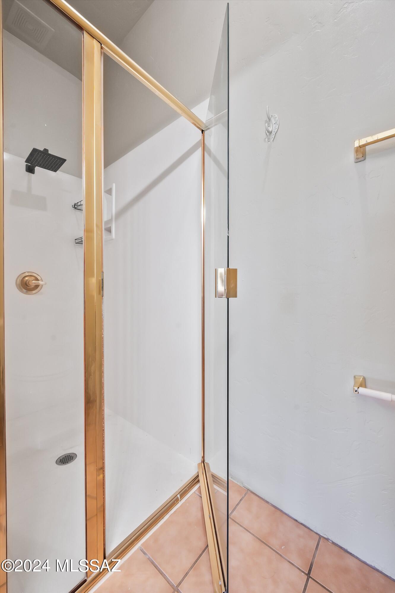 Kinney Village (1-112) - Residential