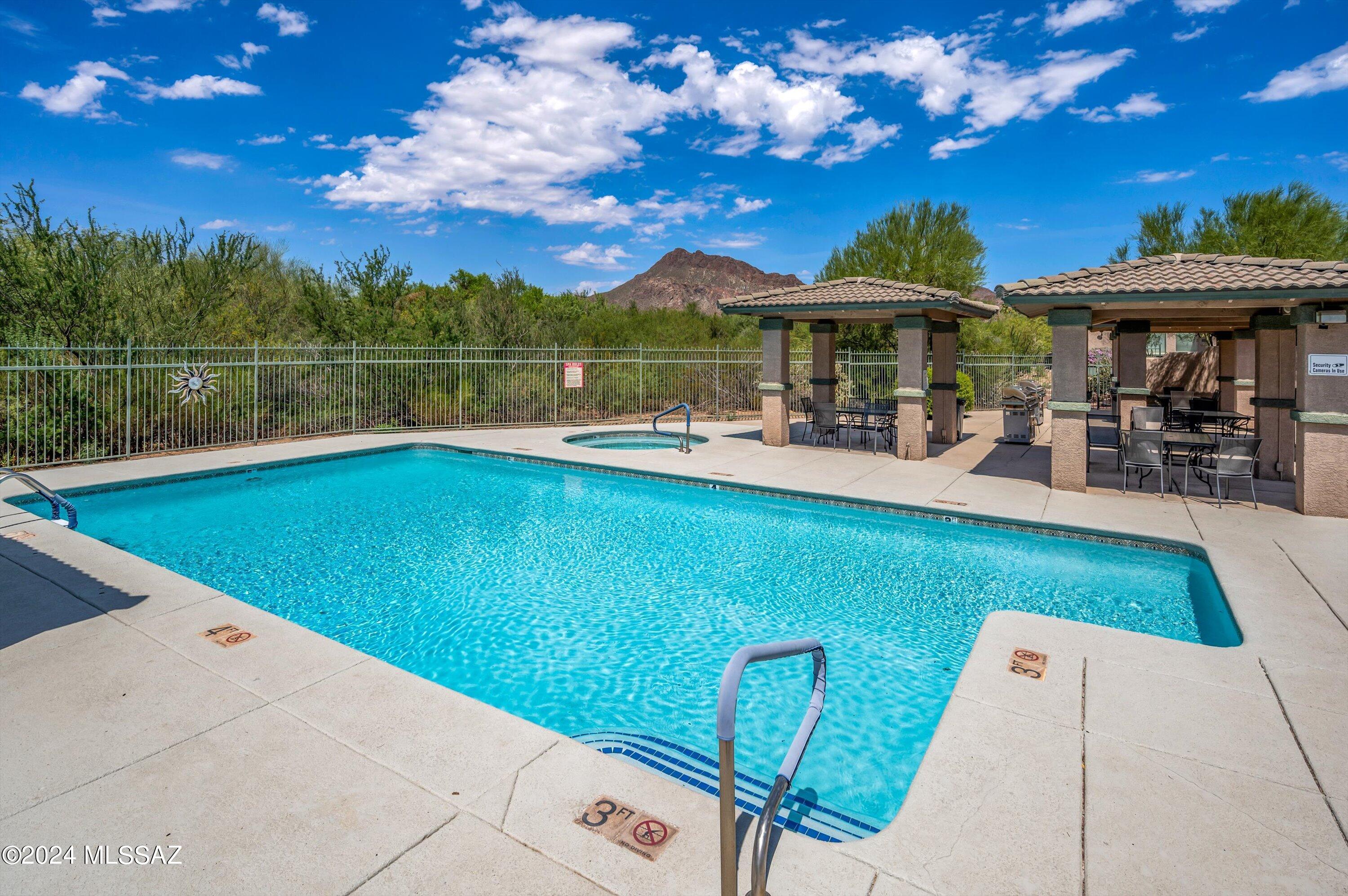 Kinney Village (1-112) - Residential