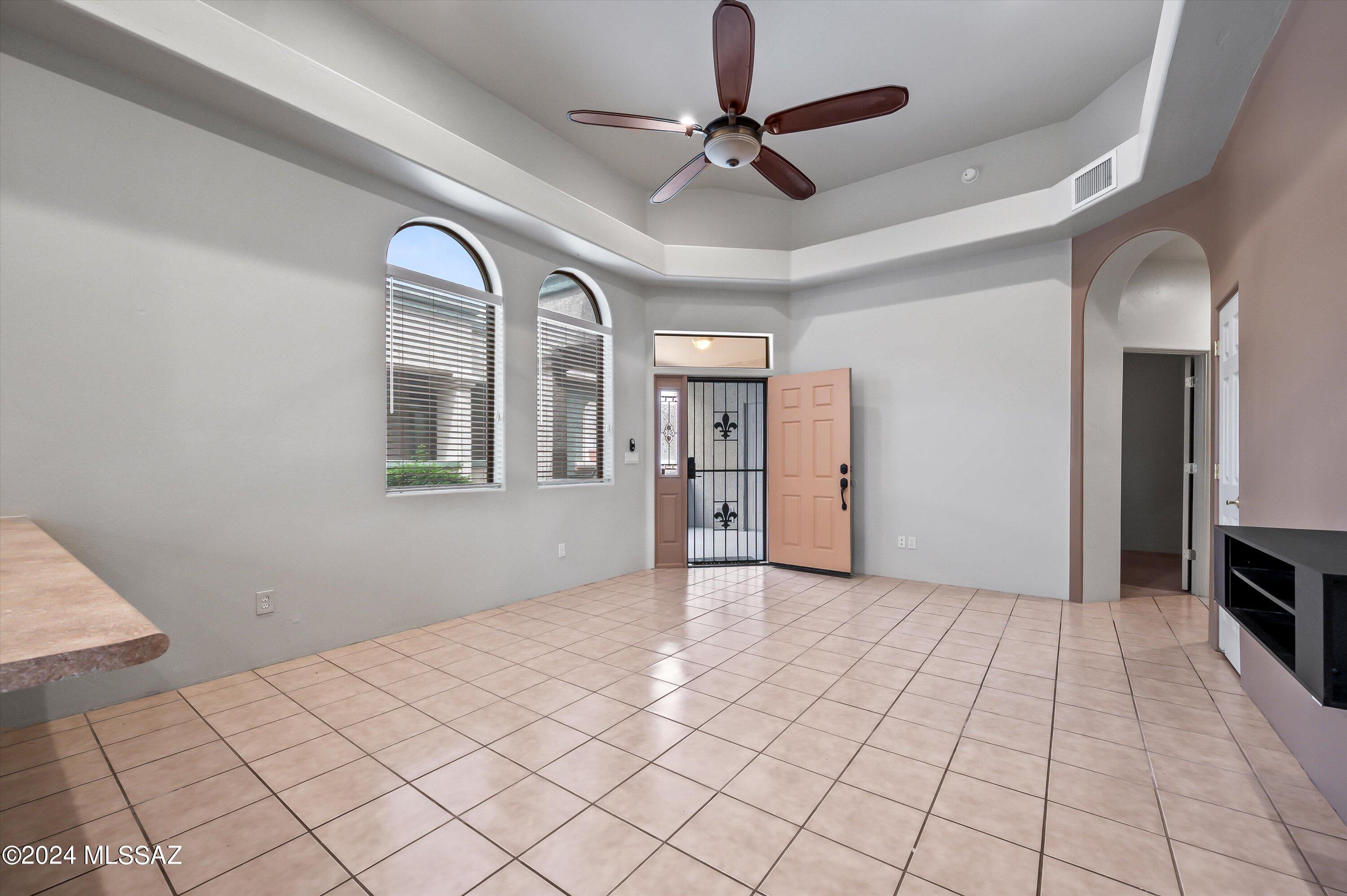 Kinney Village (1-112) - Residential