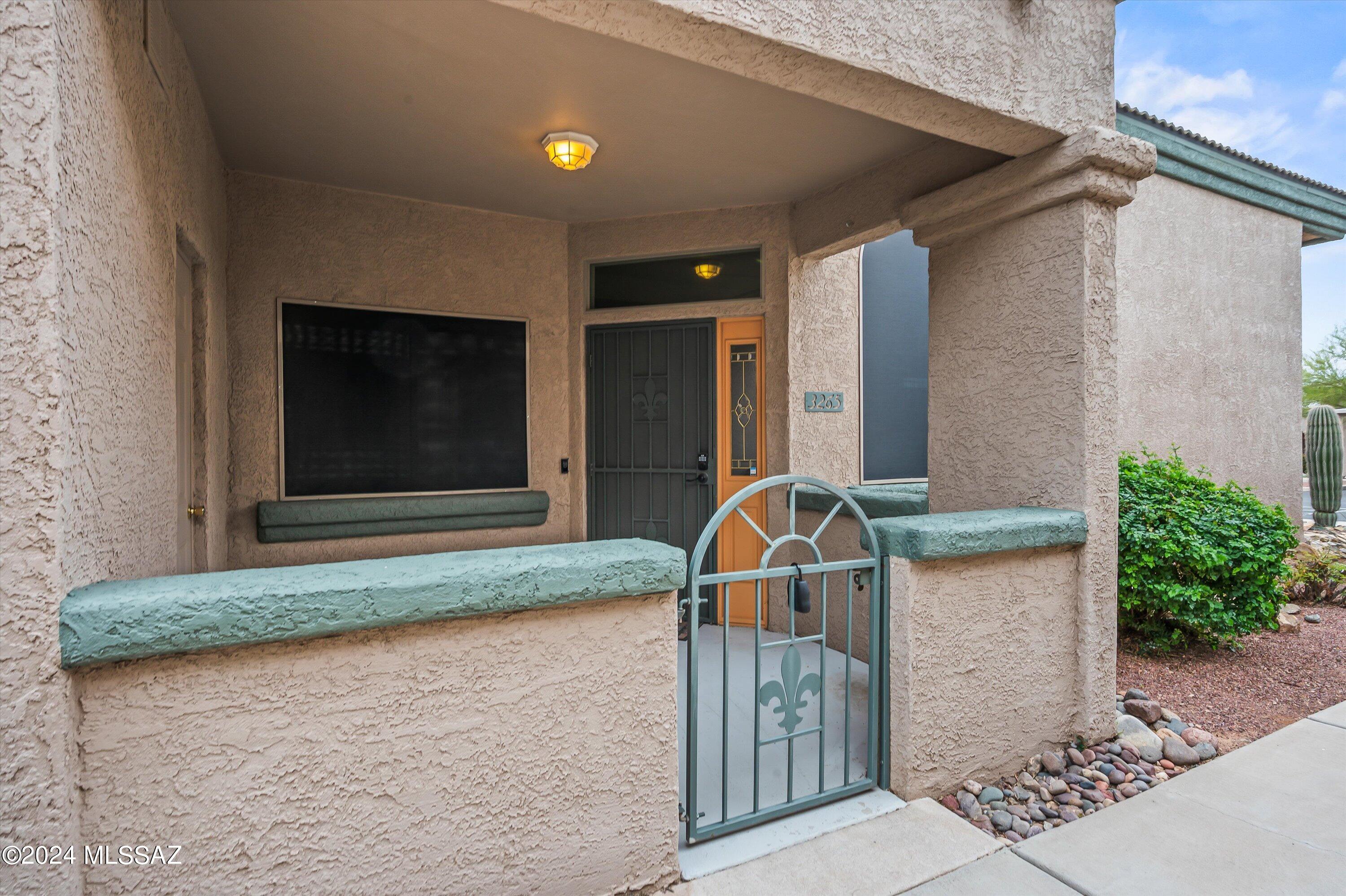 Kinney Village (1-112) - Residential