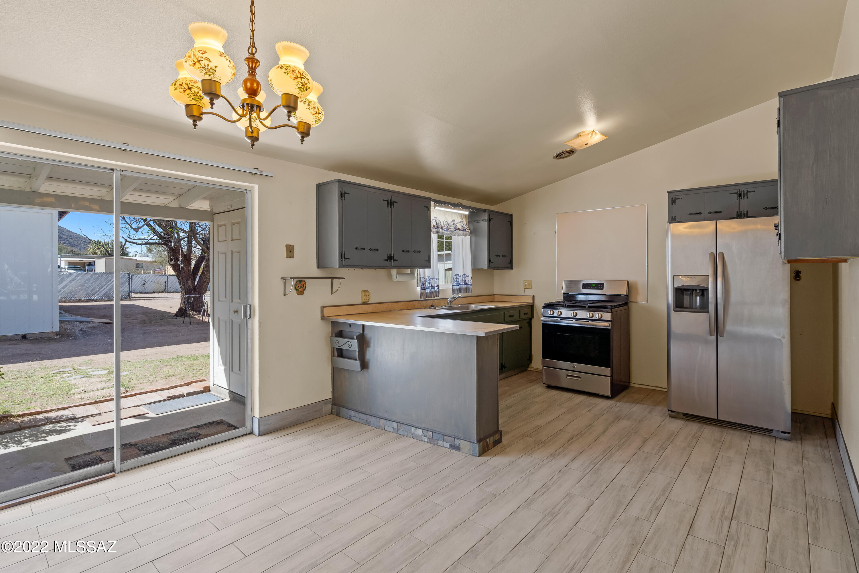 Manzanita Manor Bk(1,2,3,4) - Residential