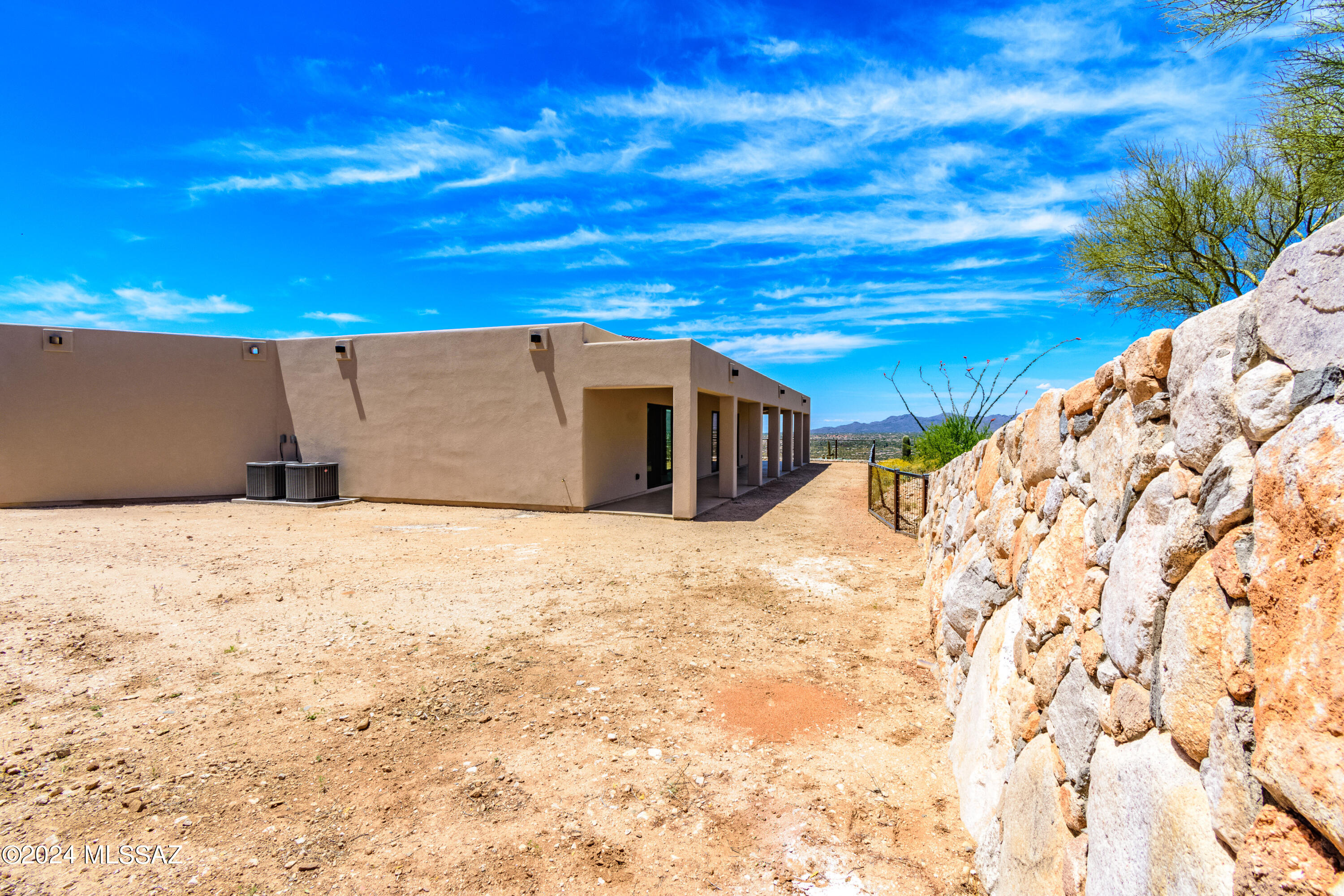 Pusch Ridge (13-32) - Residential