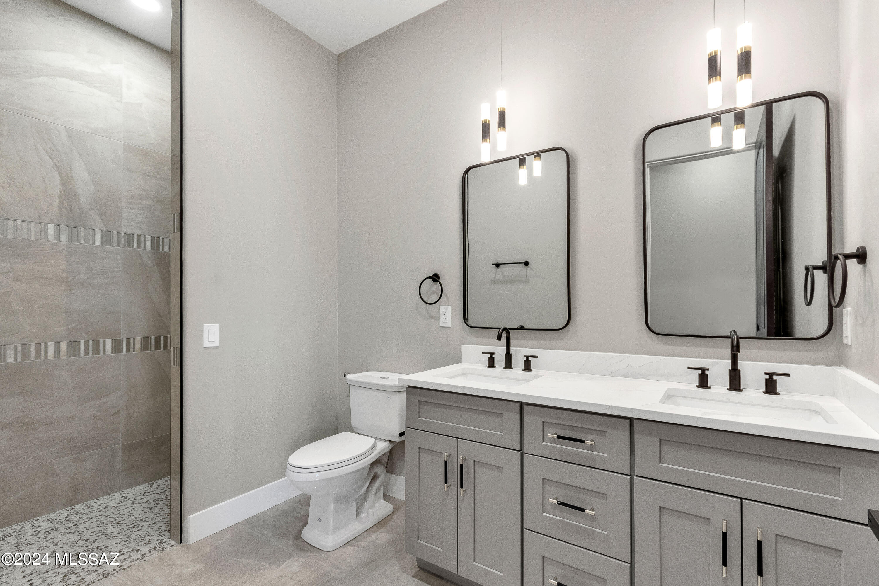 Pusch Ridge (13-32) - Residential