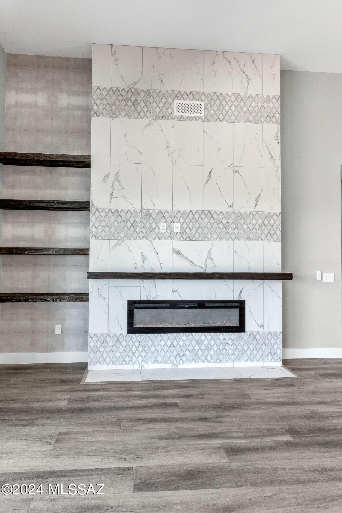Pusch Ridge (13-32) - Residential