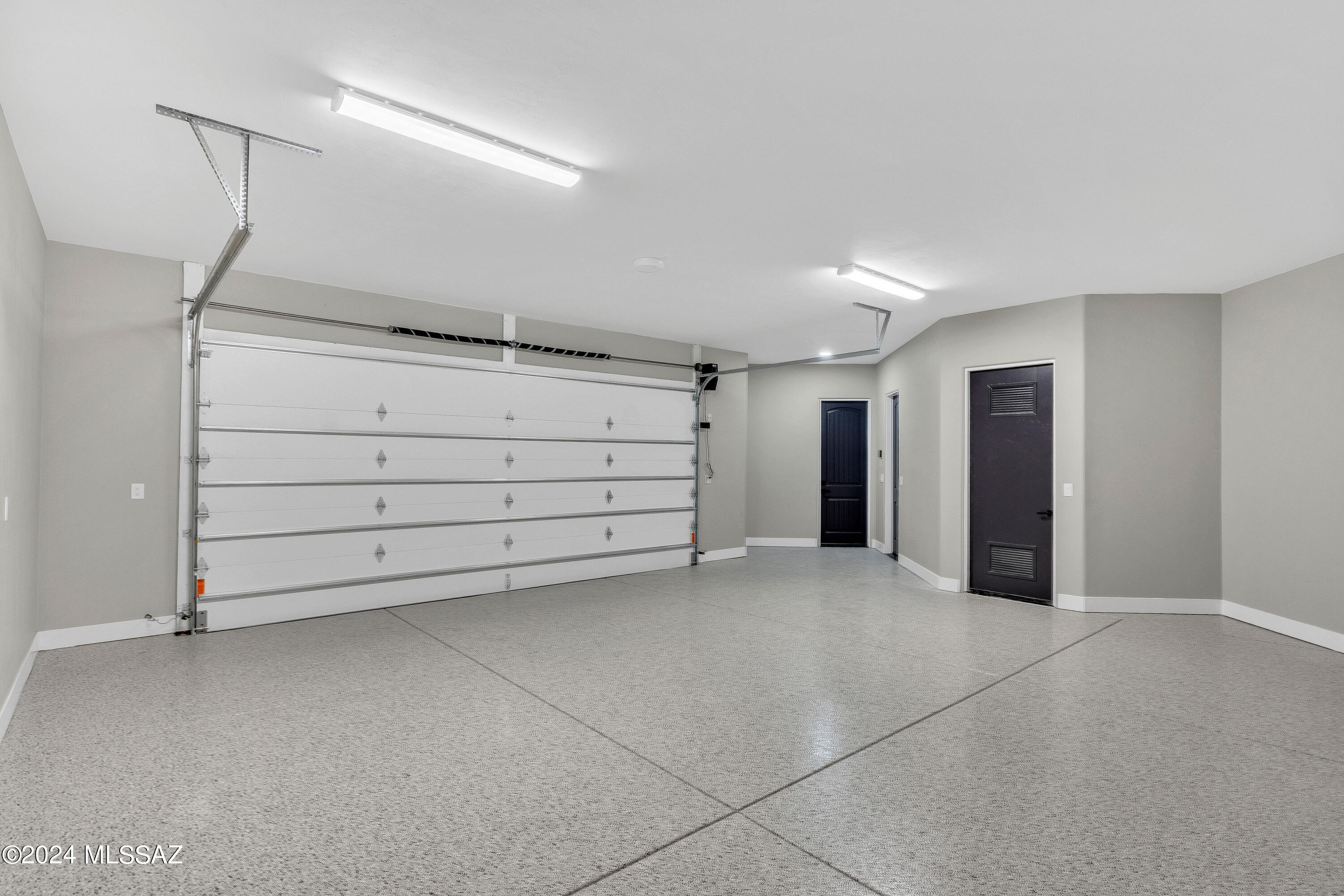 Pusch Ridge (13-32) - Residential