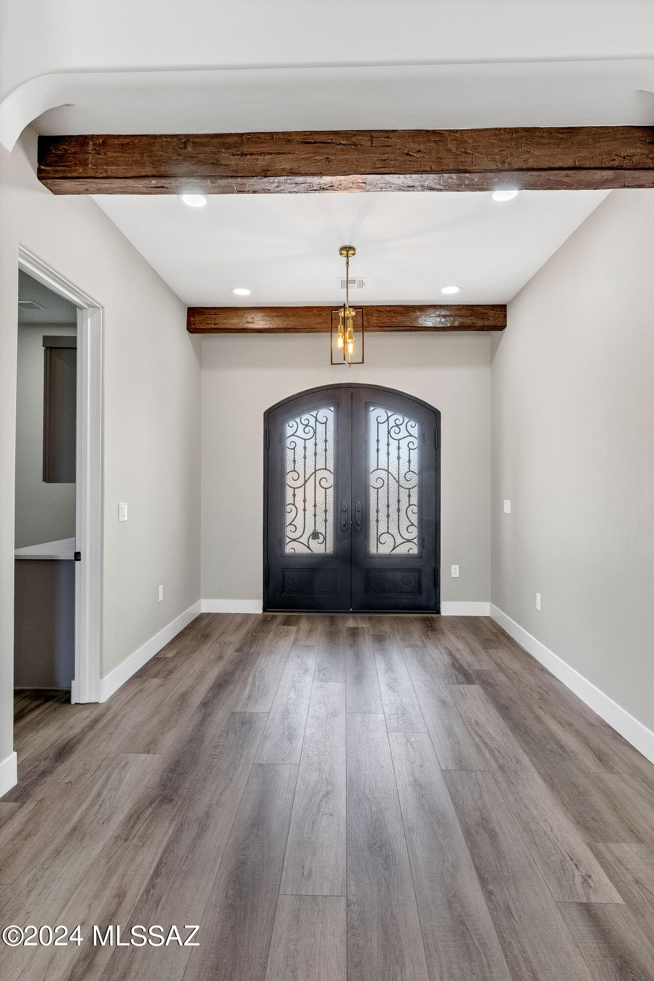 Pusch Ridge (13-32) - Residential