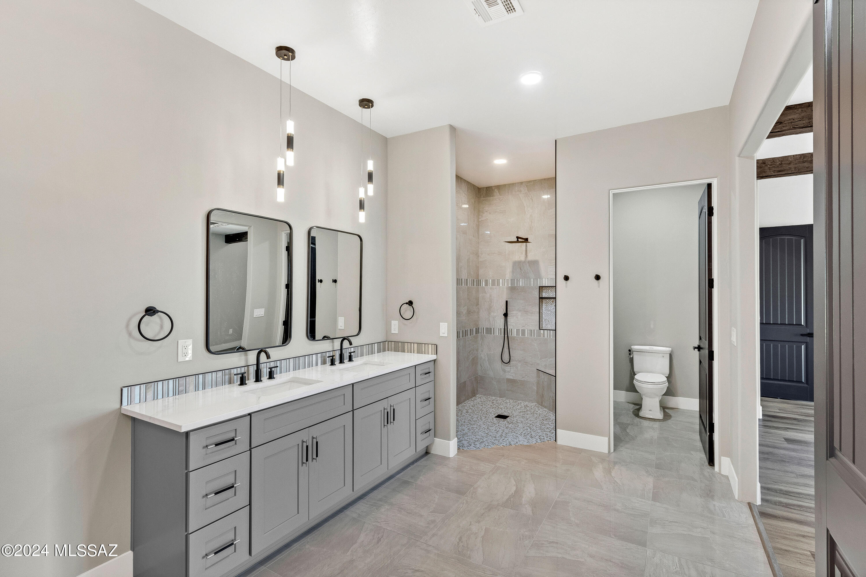 Pusch Ridge (13-32) - Residential