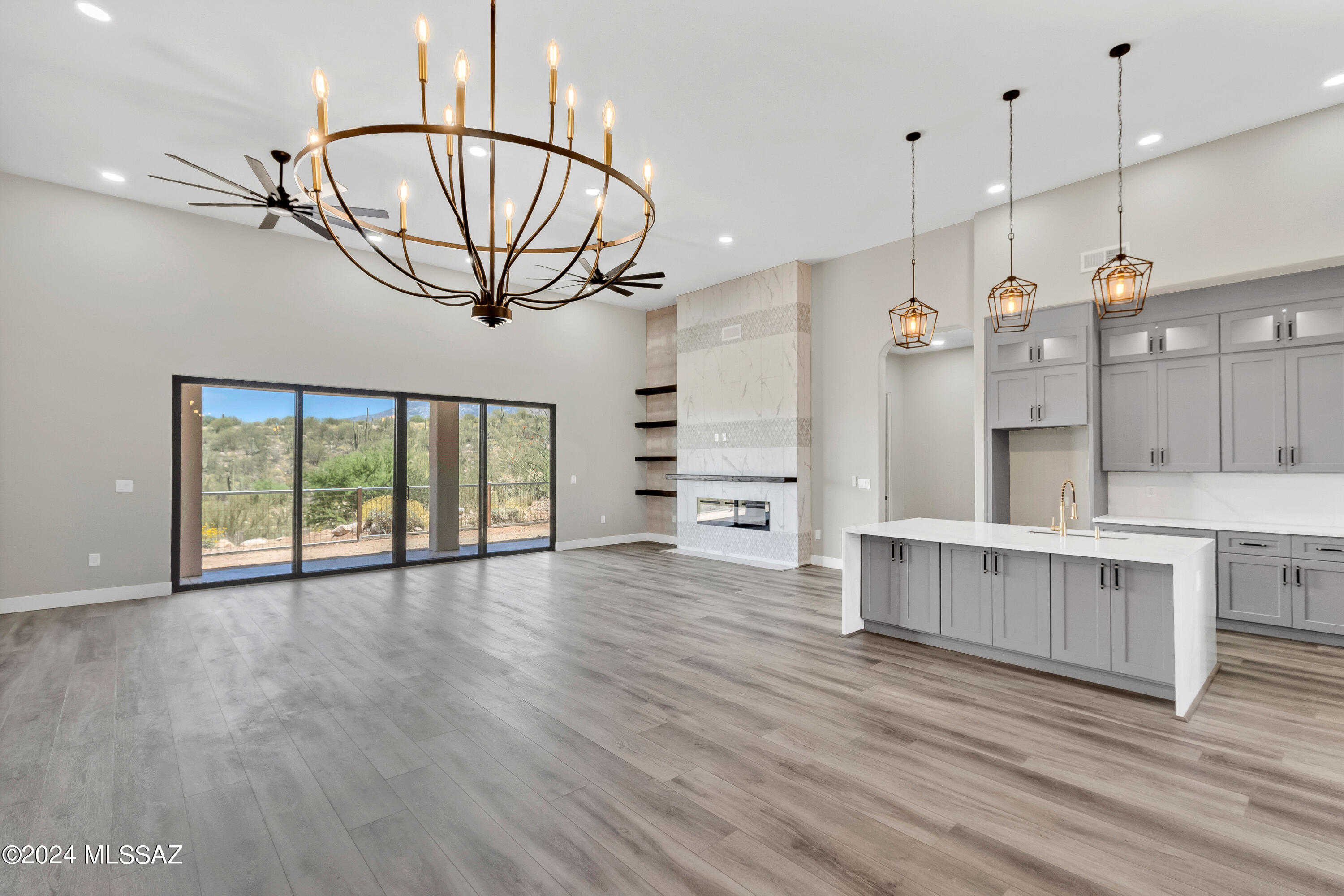 Pusch Ridge (13-32) - Residential