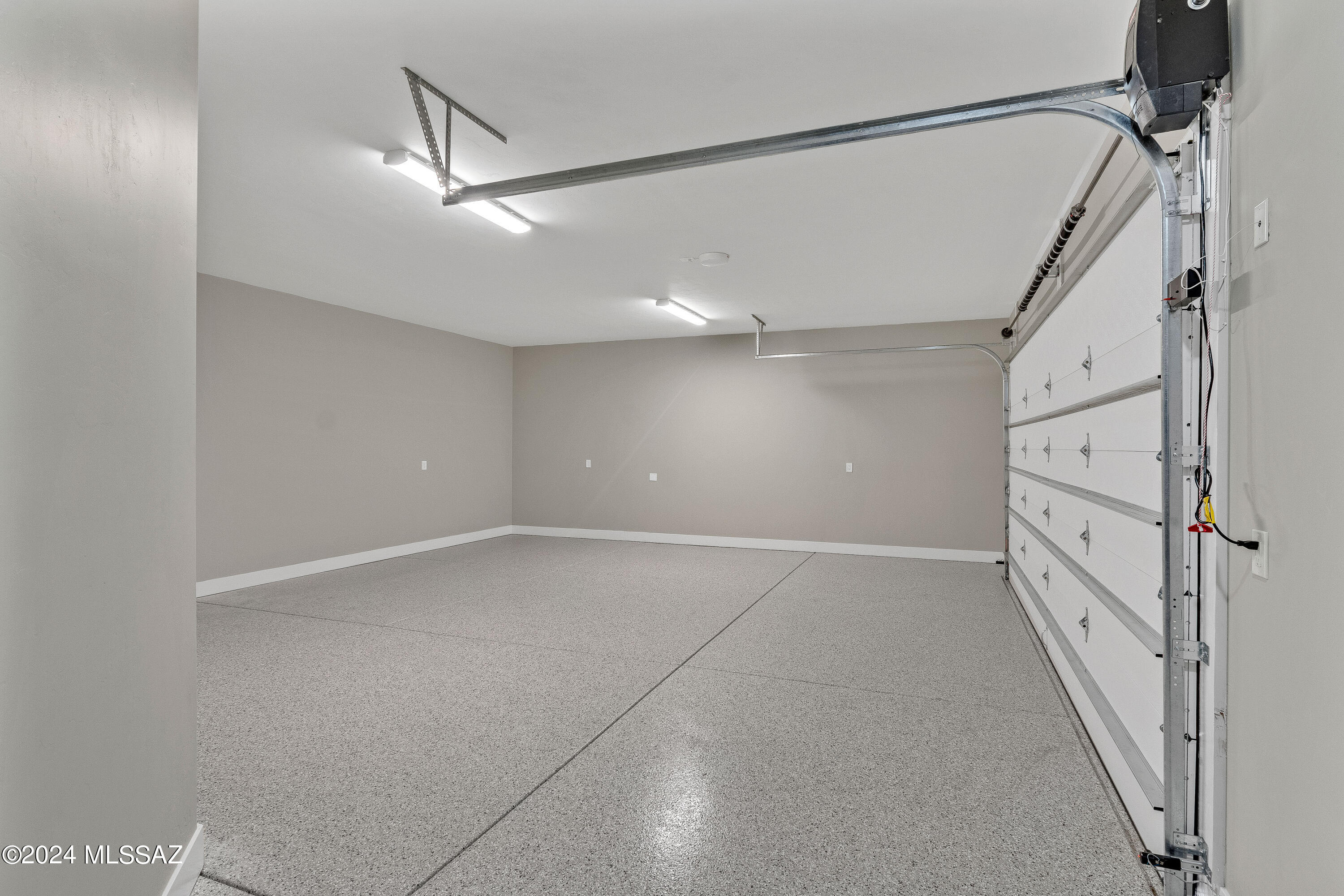 Pusch Ridge (13-32) - Residential