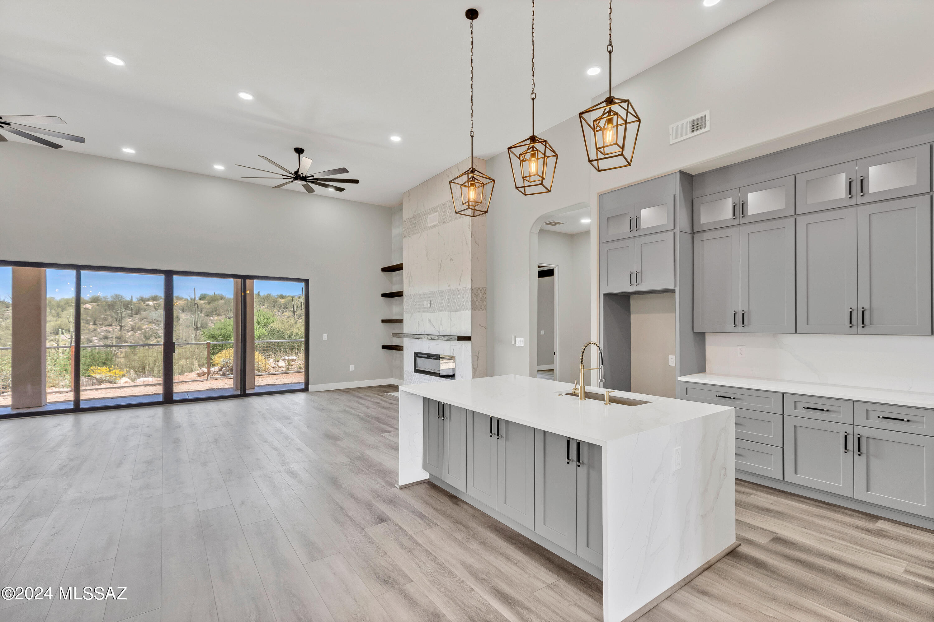 Pusch Ridge (13-32) - Residential
