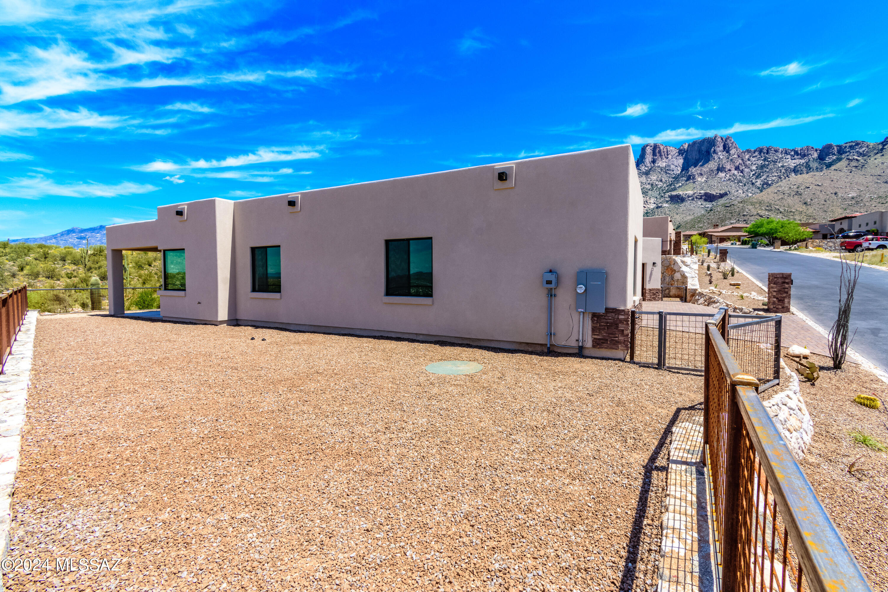 Pusch Ridge (13-32) - Residential