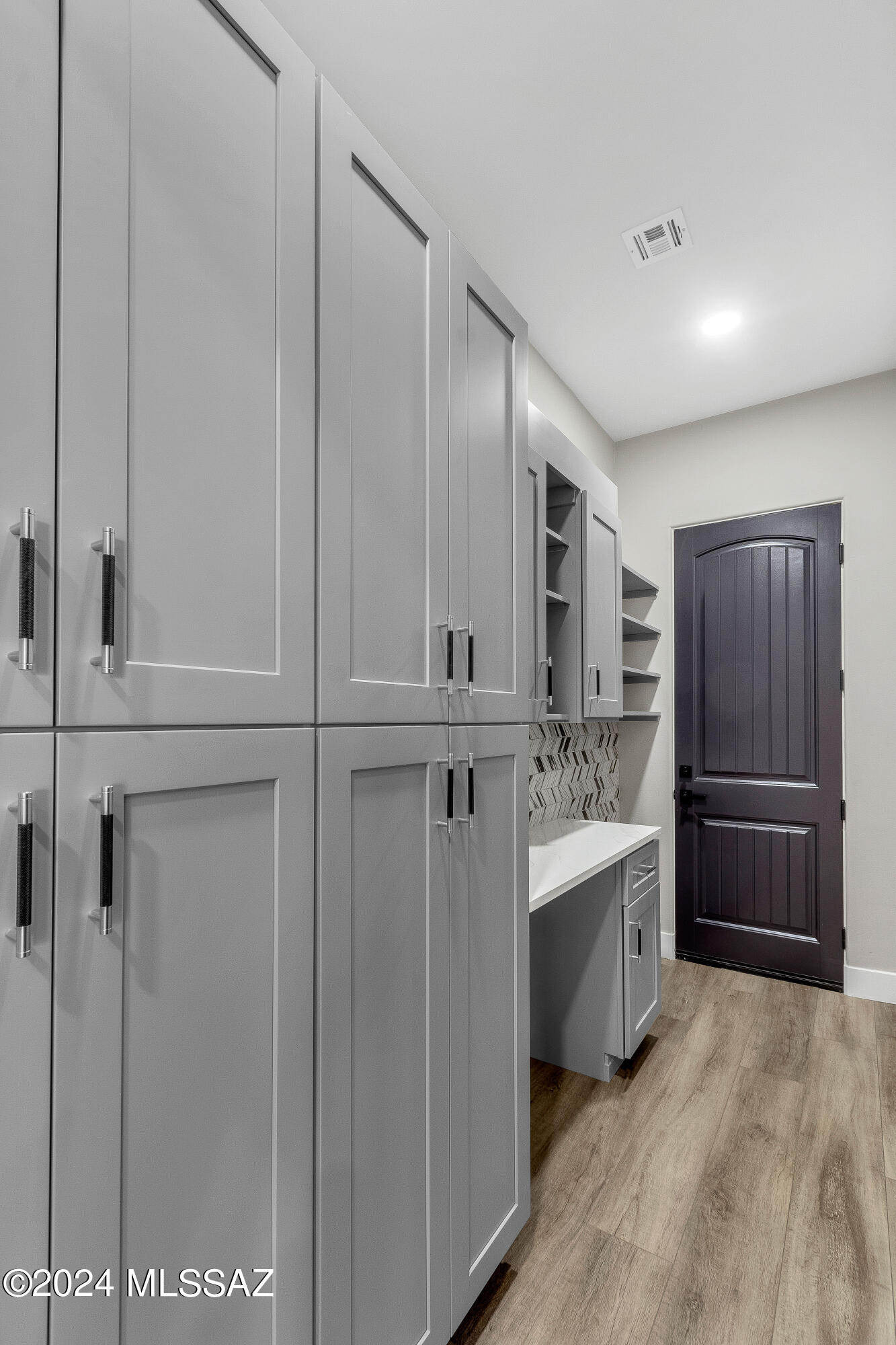 Pusch Ridge (13-32) - Residential