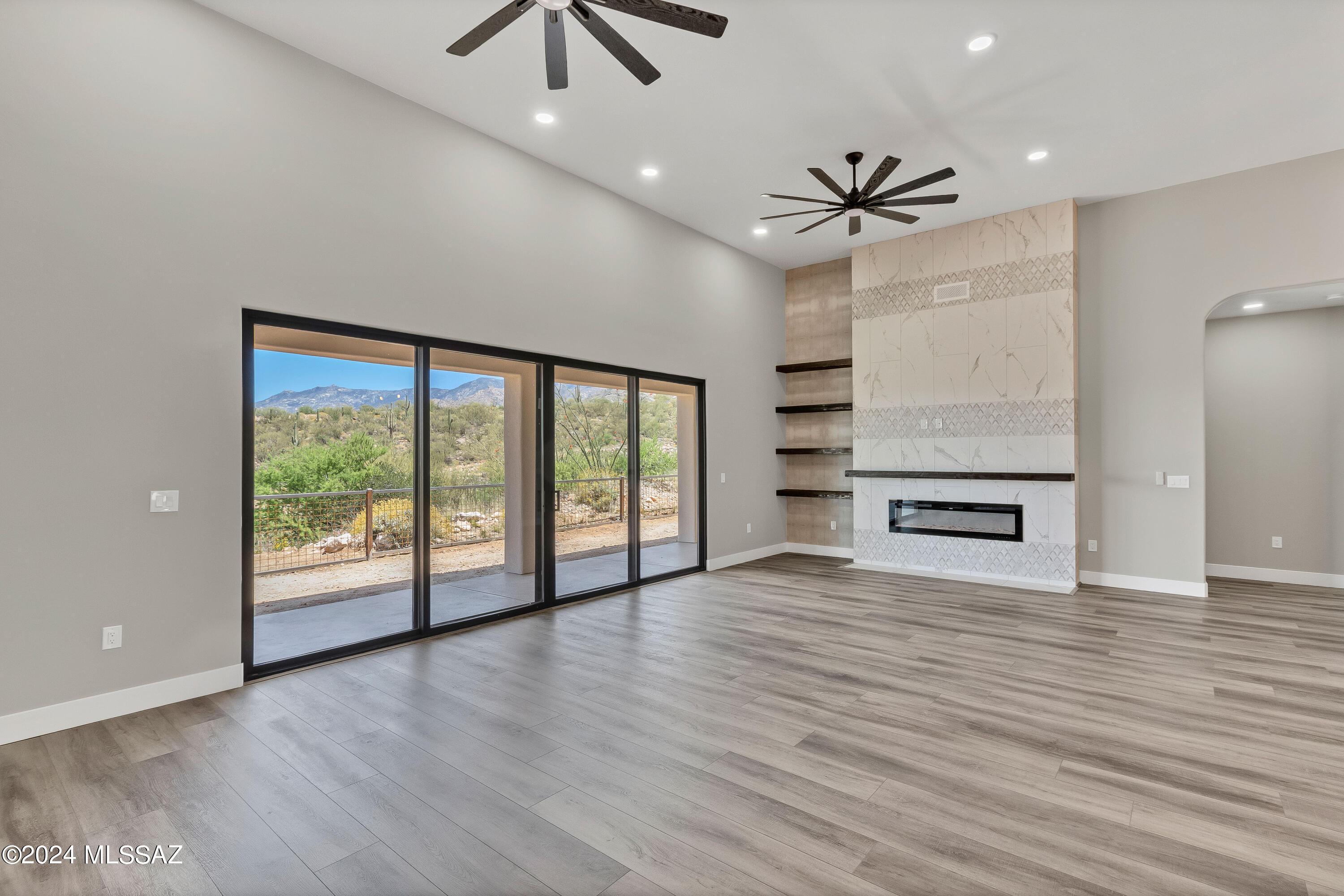 Pusch Ridge (13-32) - Residential