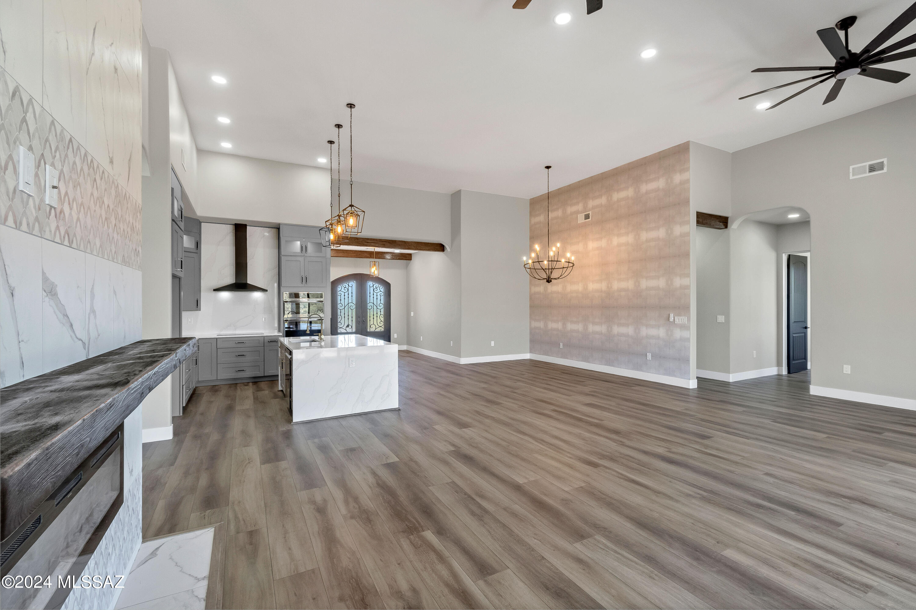 Pusch Ridge (13-32) - Residential