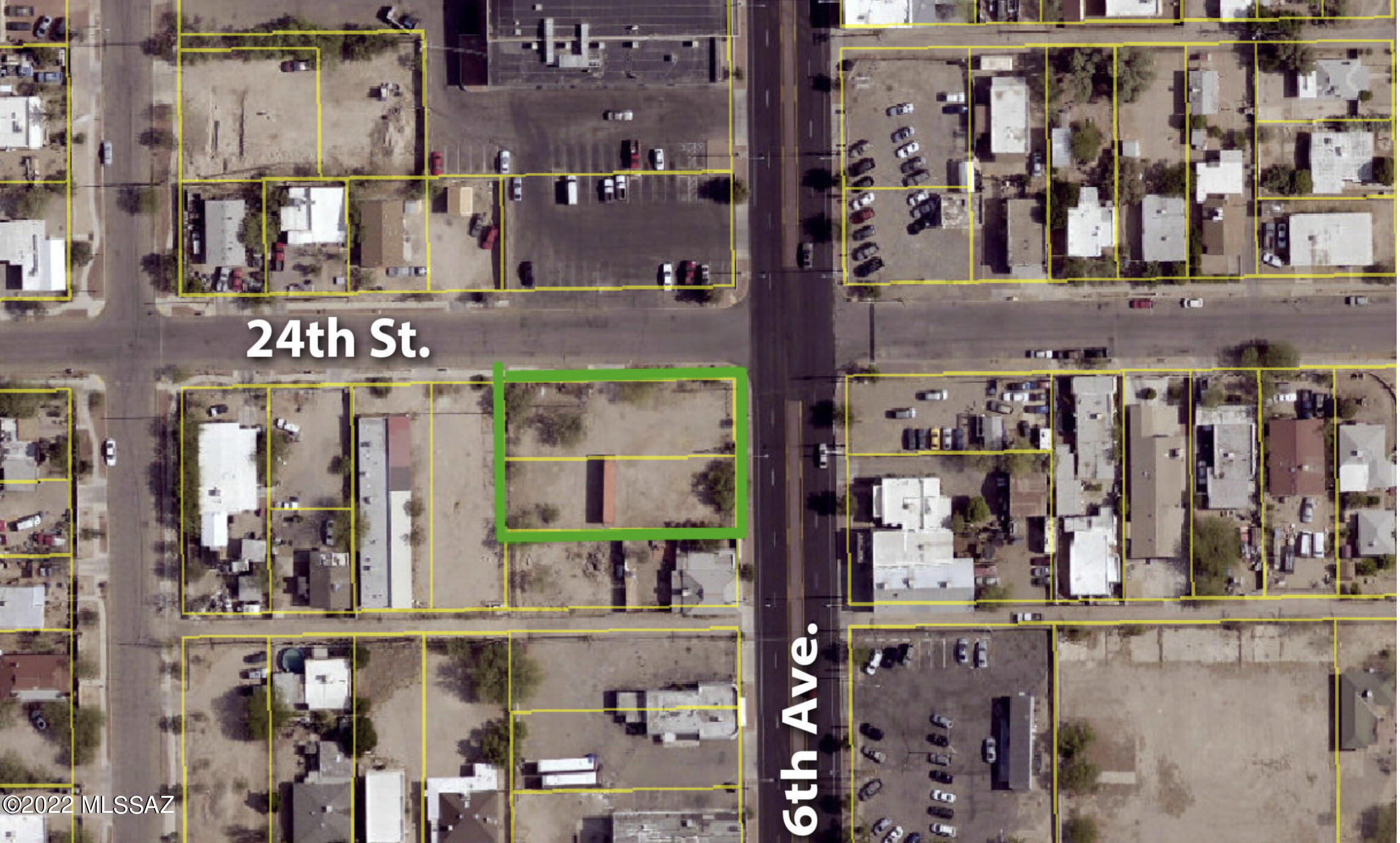 Great opportunity to own one the last lots on 6th Ave that's minutes away from beautiful Downtown Tucson. With  this premium lot you have many opportunities to build your dream business in the perfect location! 
OWNER/AGENT