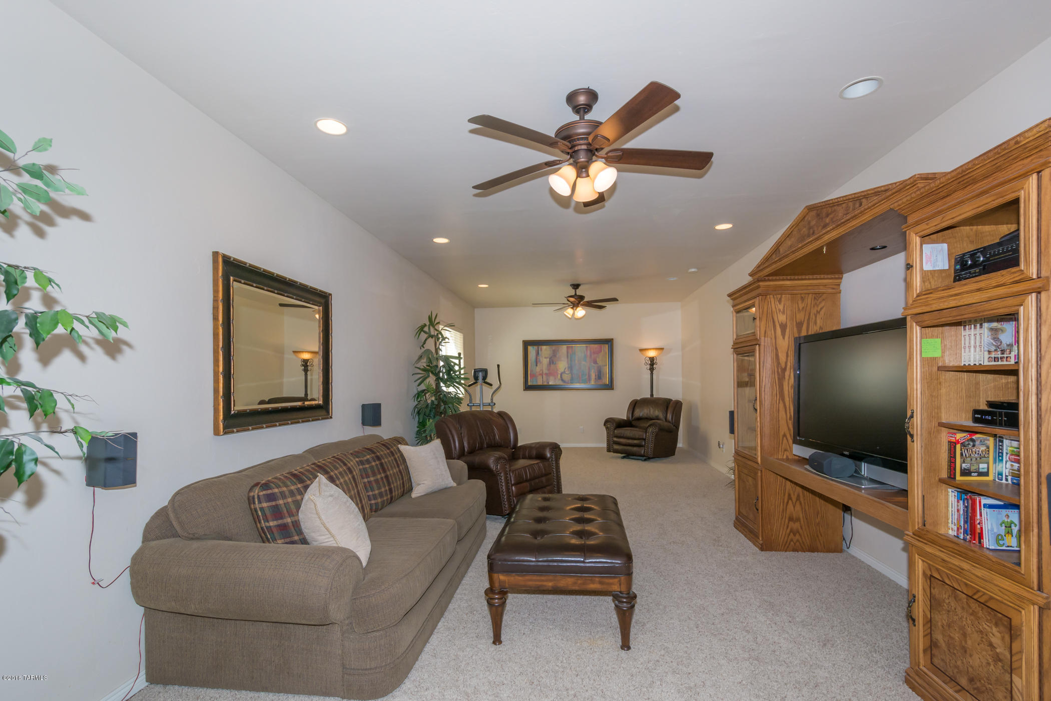 Canada Hills Est Phase ll (42-130) - Residential
