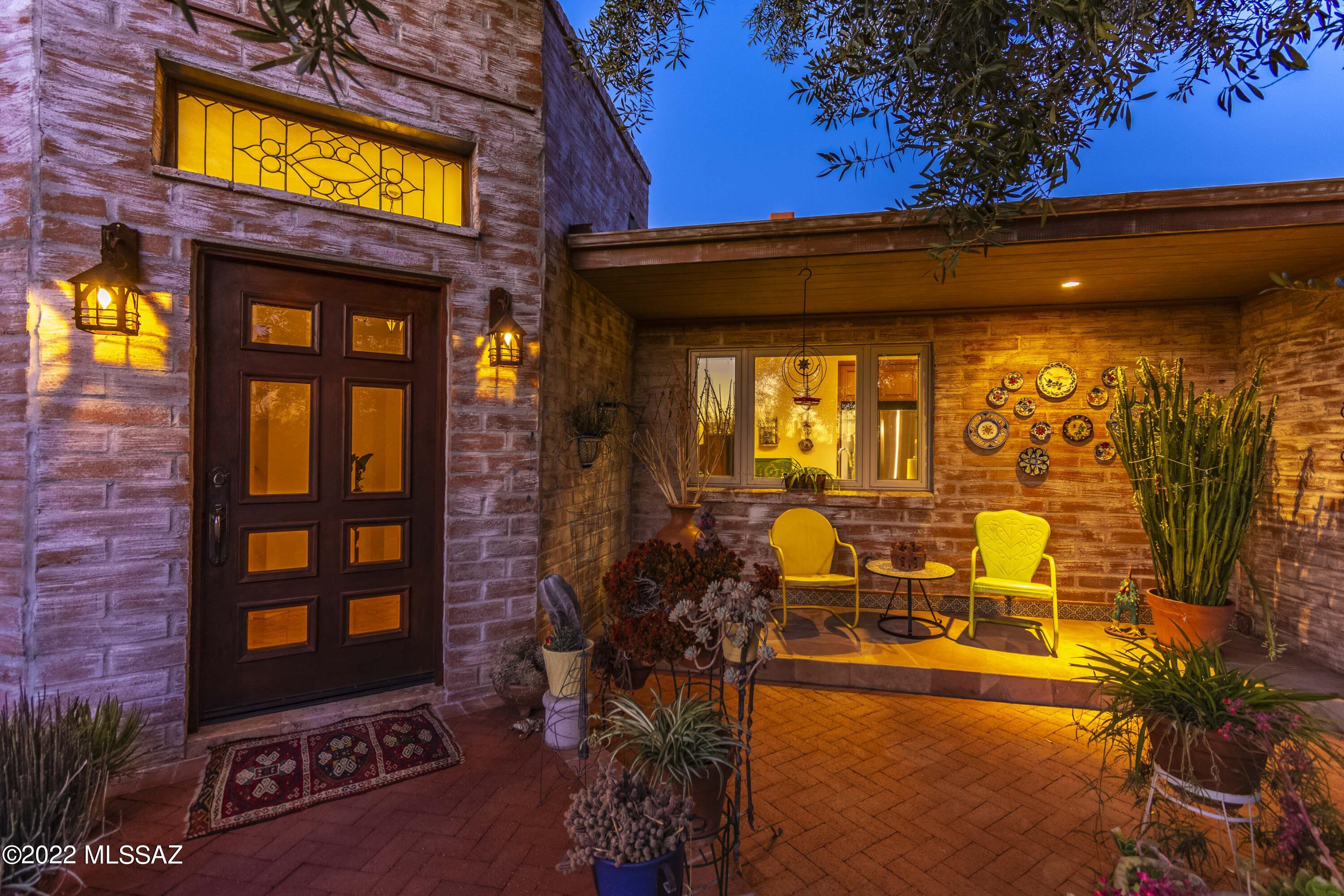 Casas Adobes Estates NO. 3-A - Residential