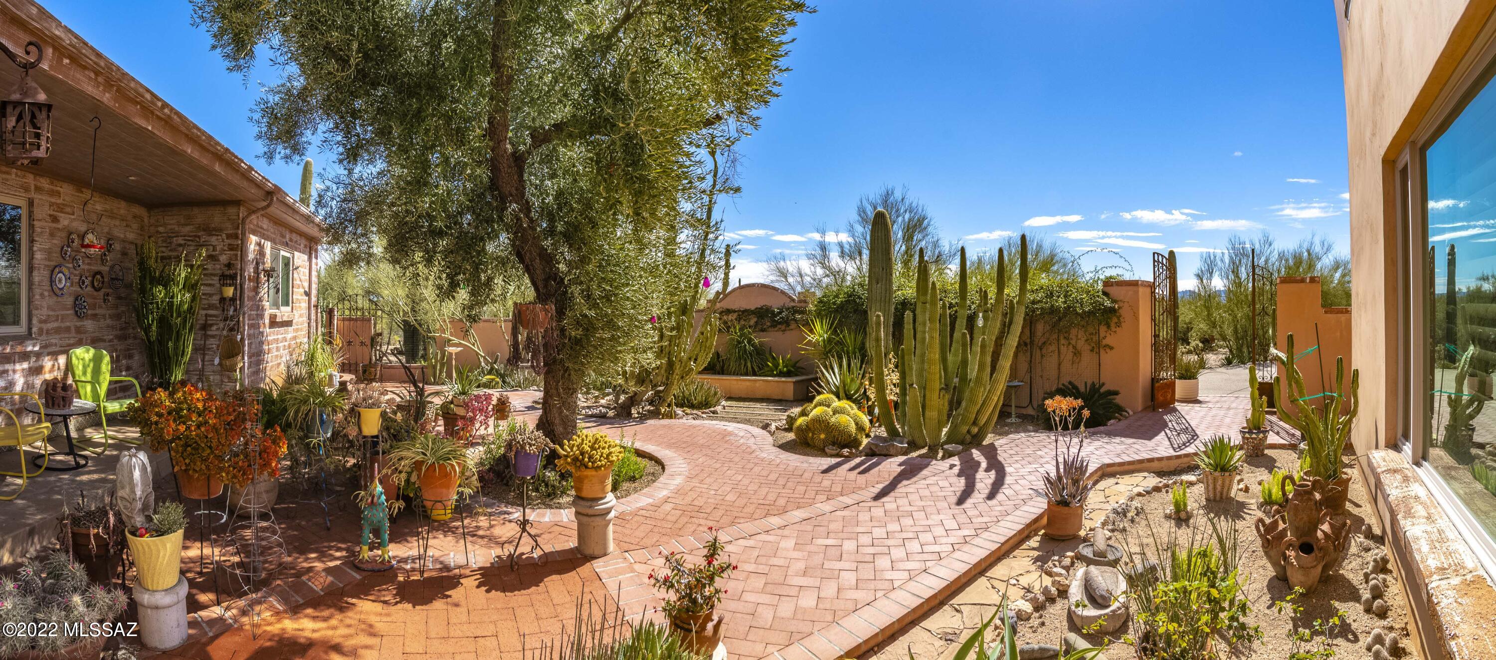 Casas Adobes Estates NO. 3-A - Residential