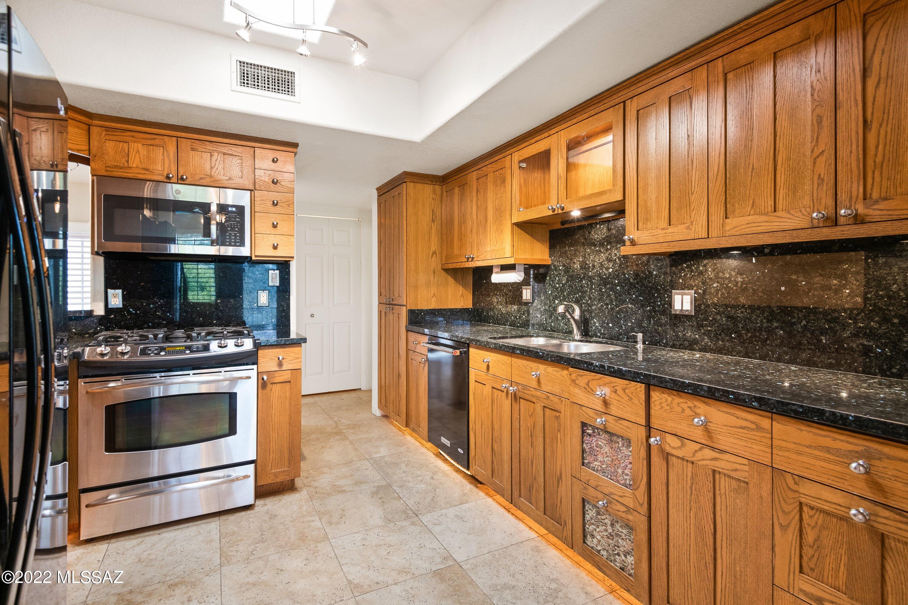 Catalina Foothills Estates NO. 2 - Residential