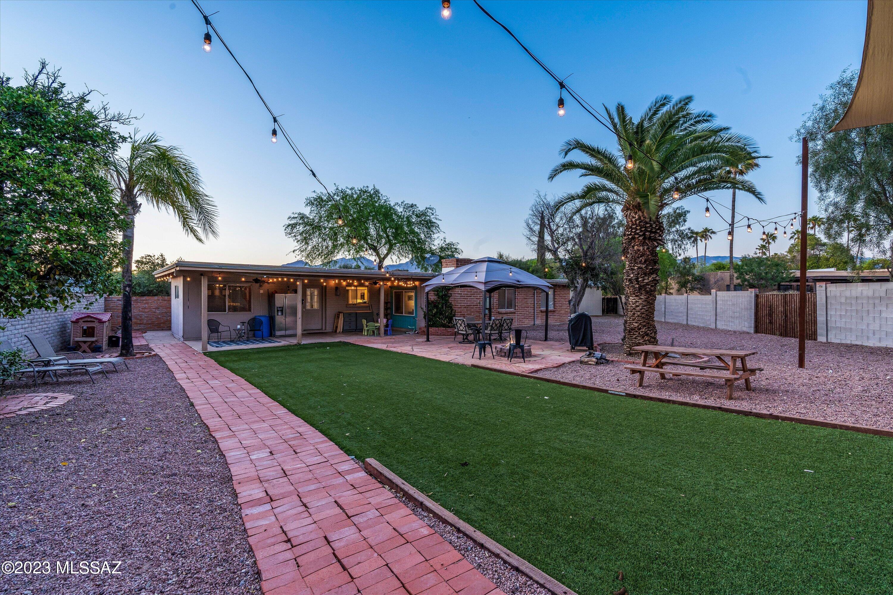 Verde Vista (101-122) - Residential