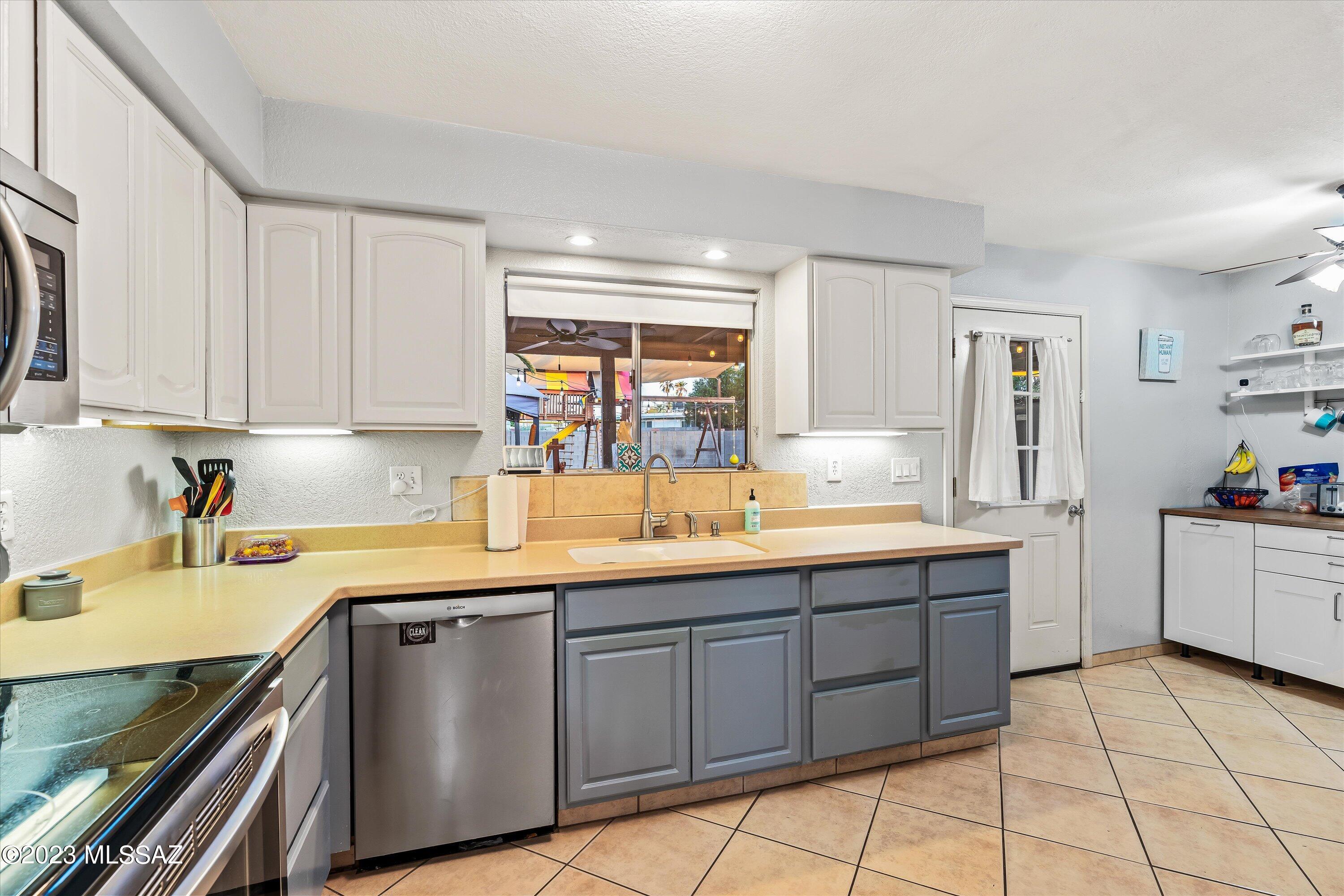 Verde Vista (101-122) - Residential