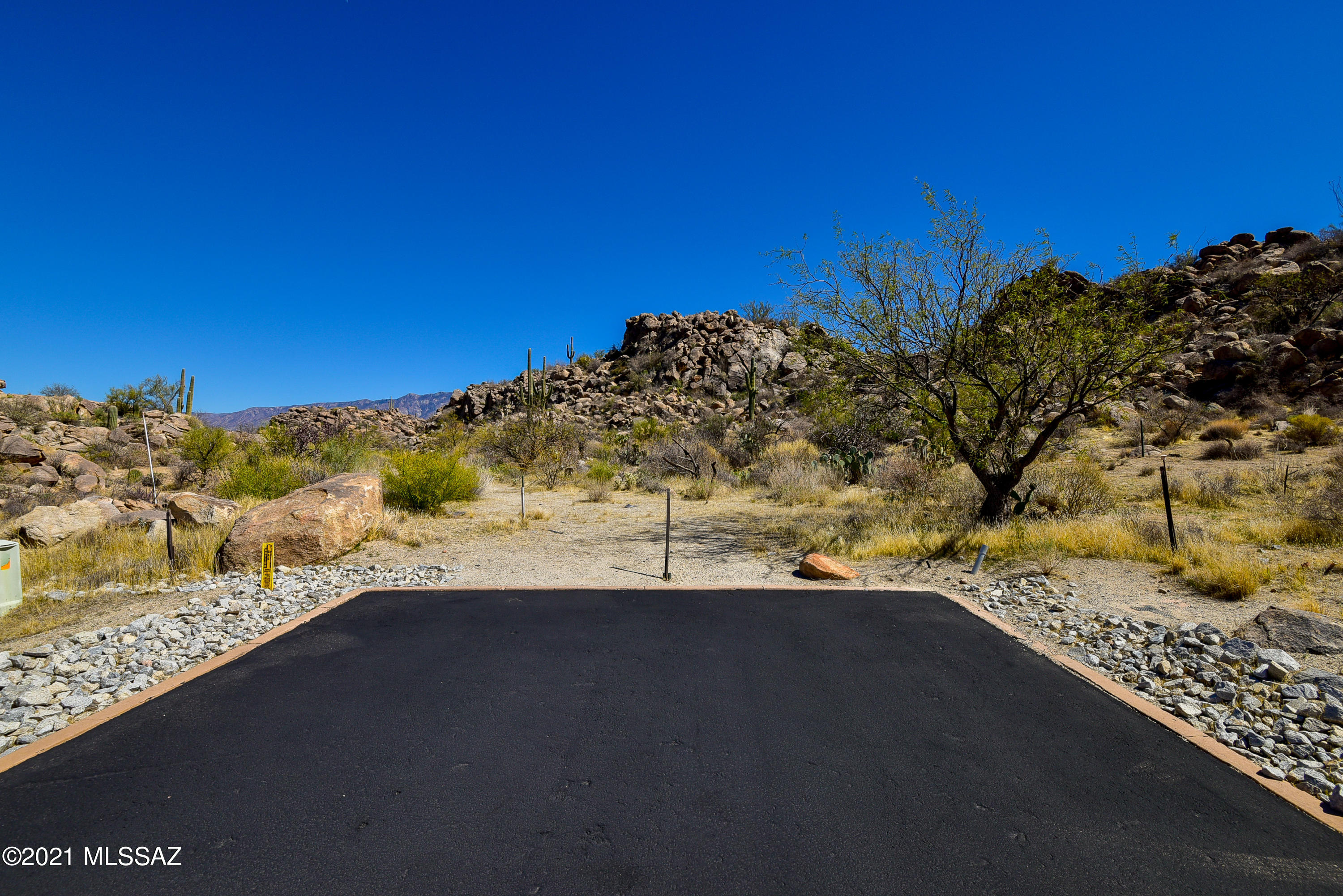 Stone Canyon IV - Land
