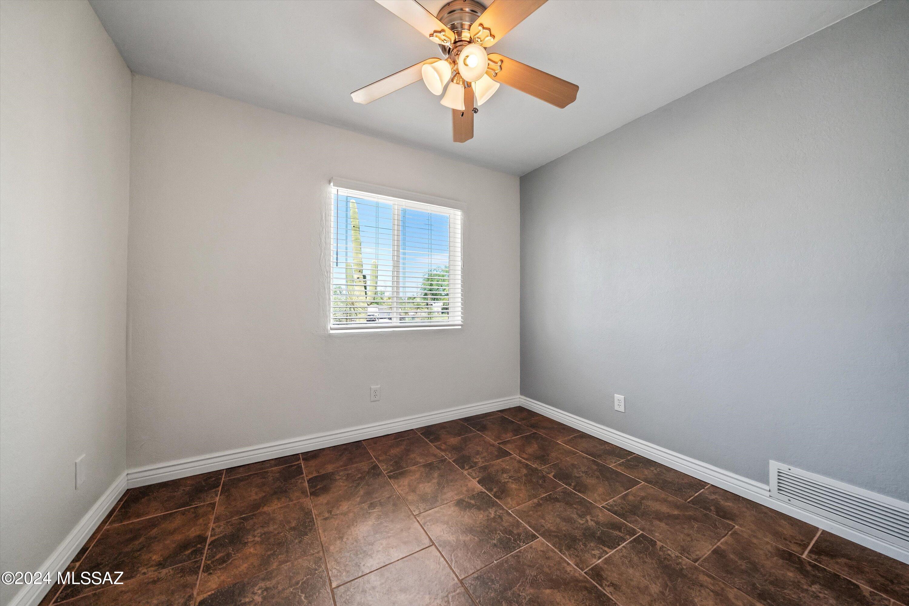 Sabino Vista Southeast  NO. 1 (1-47) - Residential