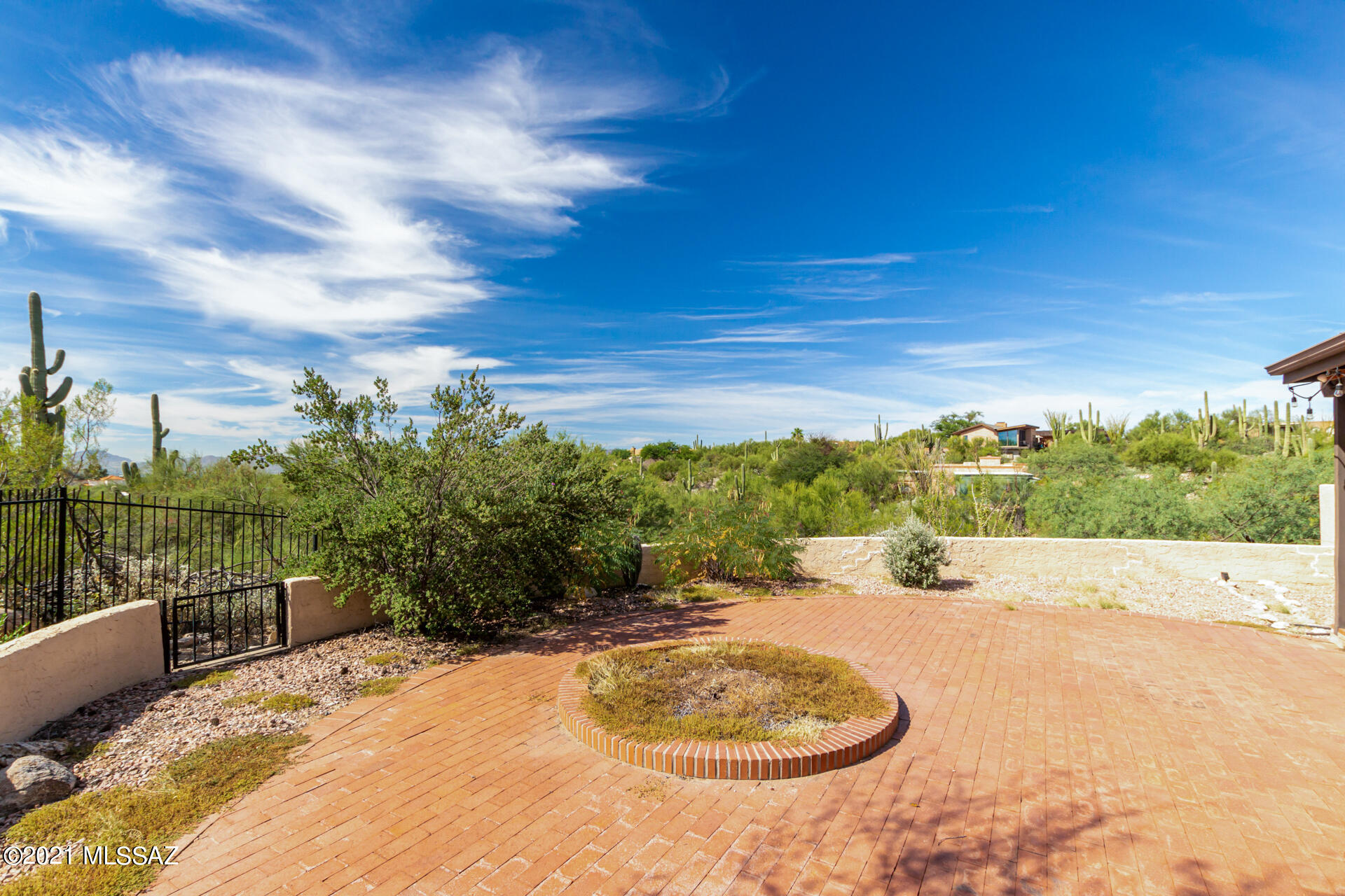 Santa Catalina Estates NO. 4 (1-180) - Residential Lease