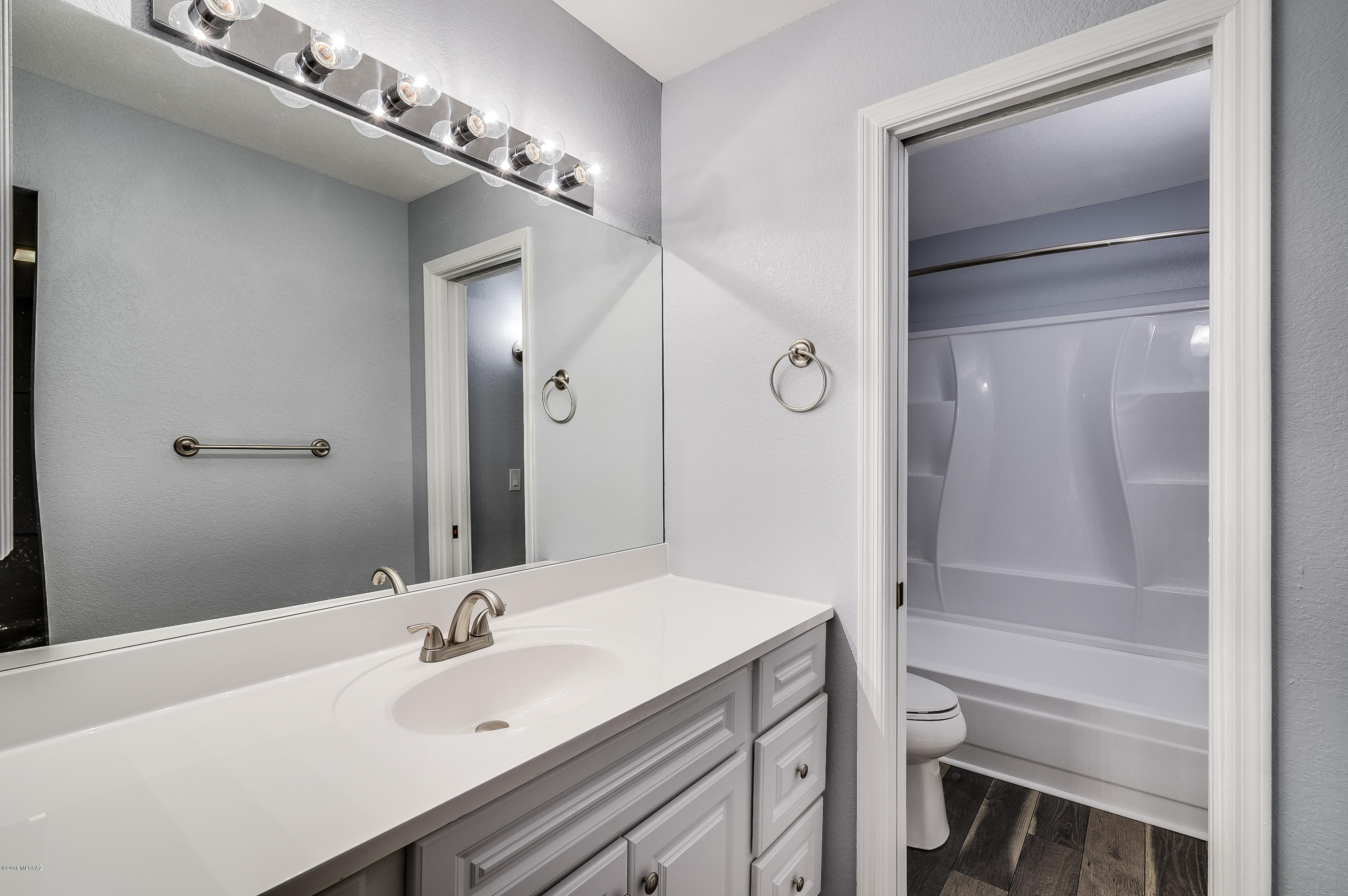 Las Casas Bellas Condo (1-44) - Residential