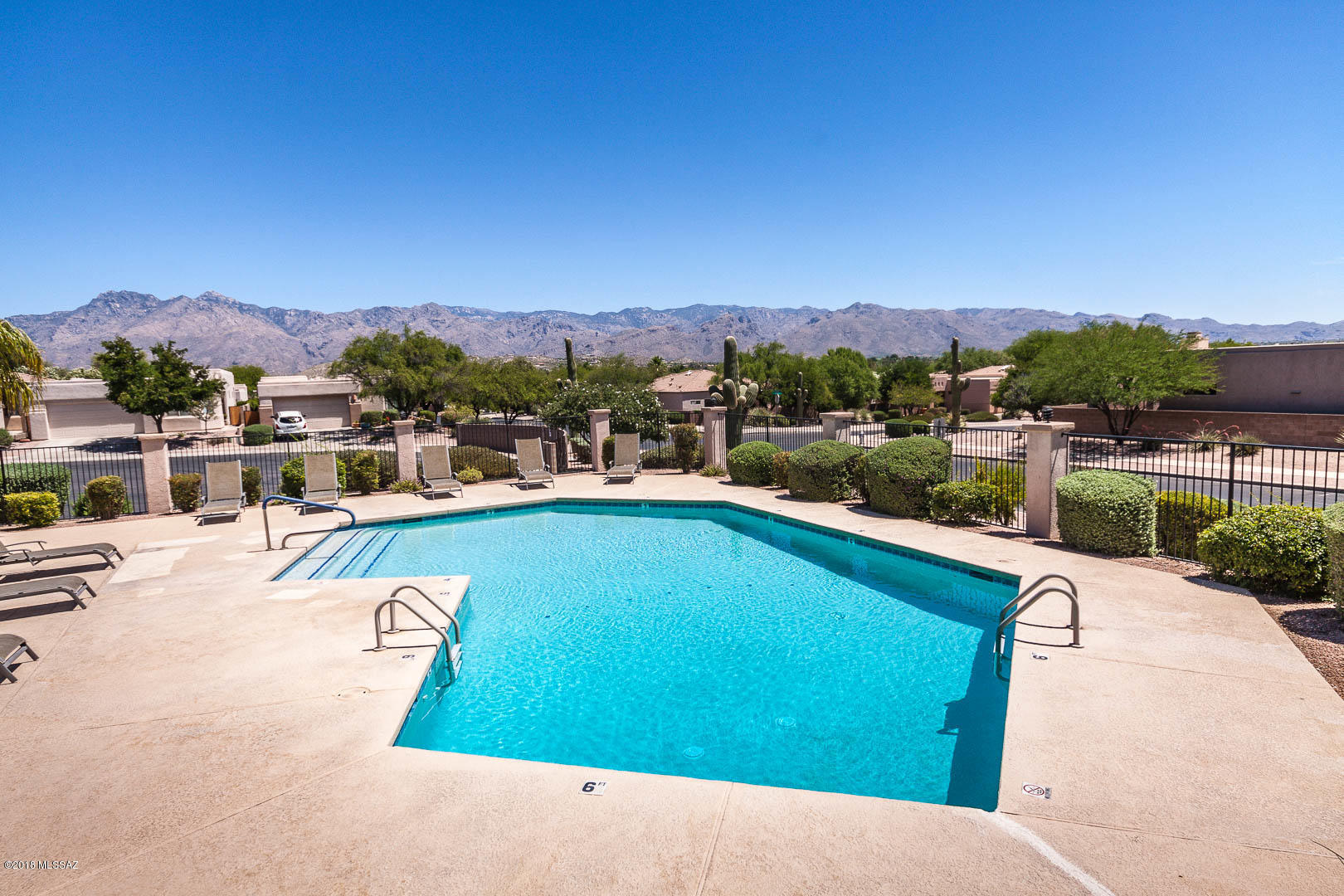 Rancho Esperero (1-343) - Residential