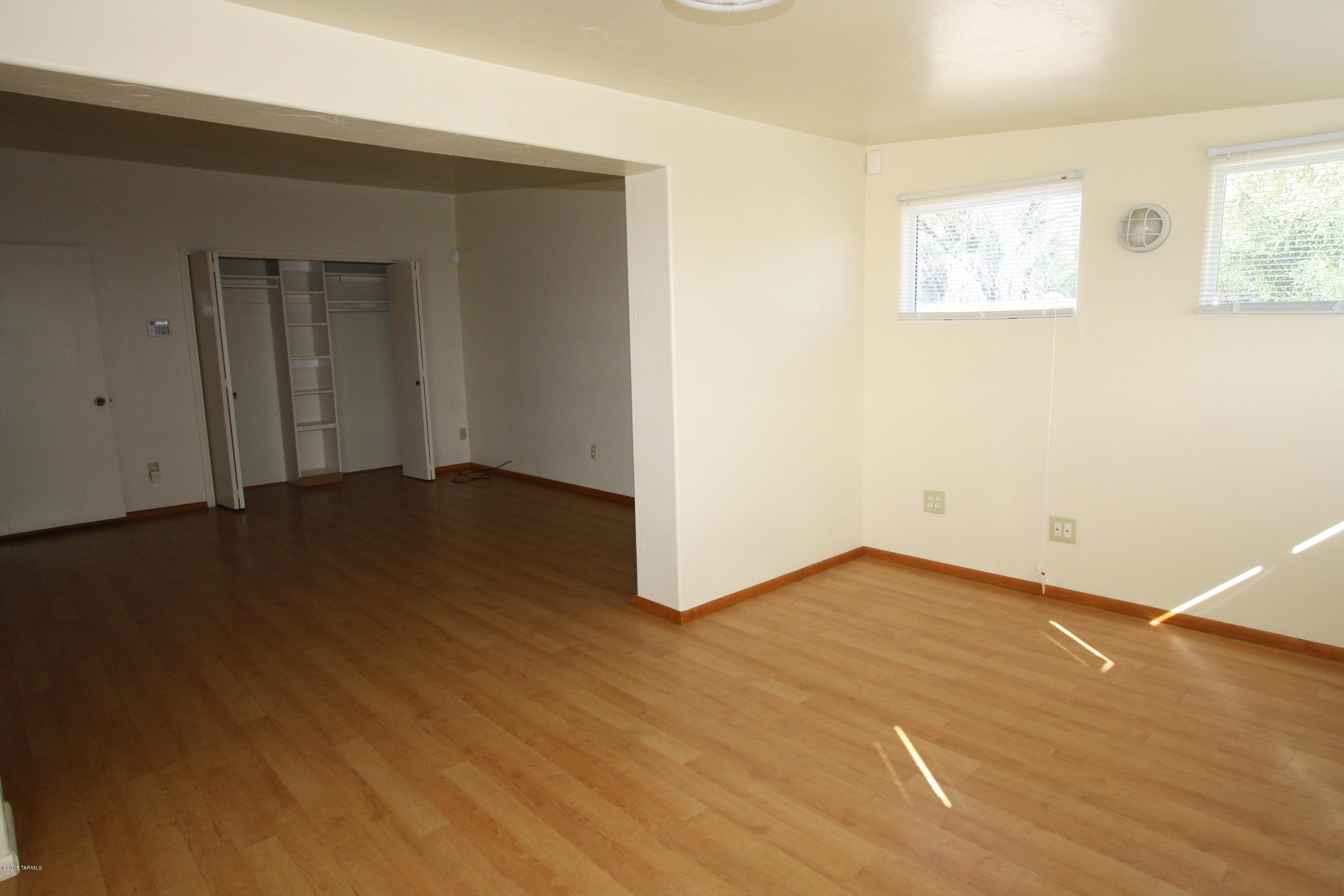Santa Catalina Estates - Residential Lease