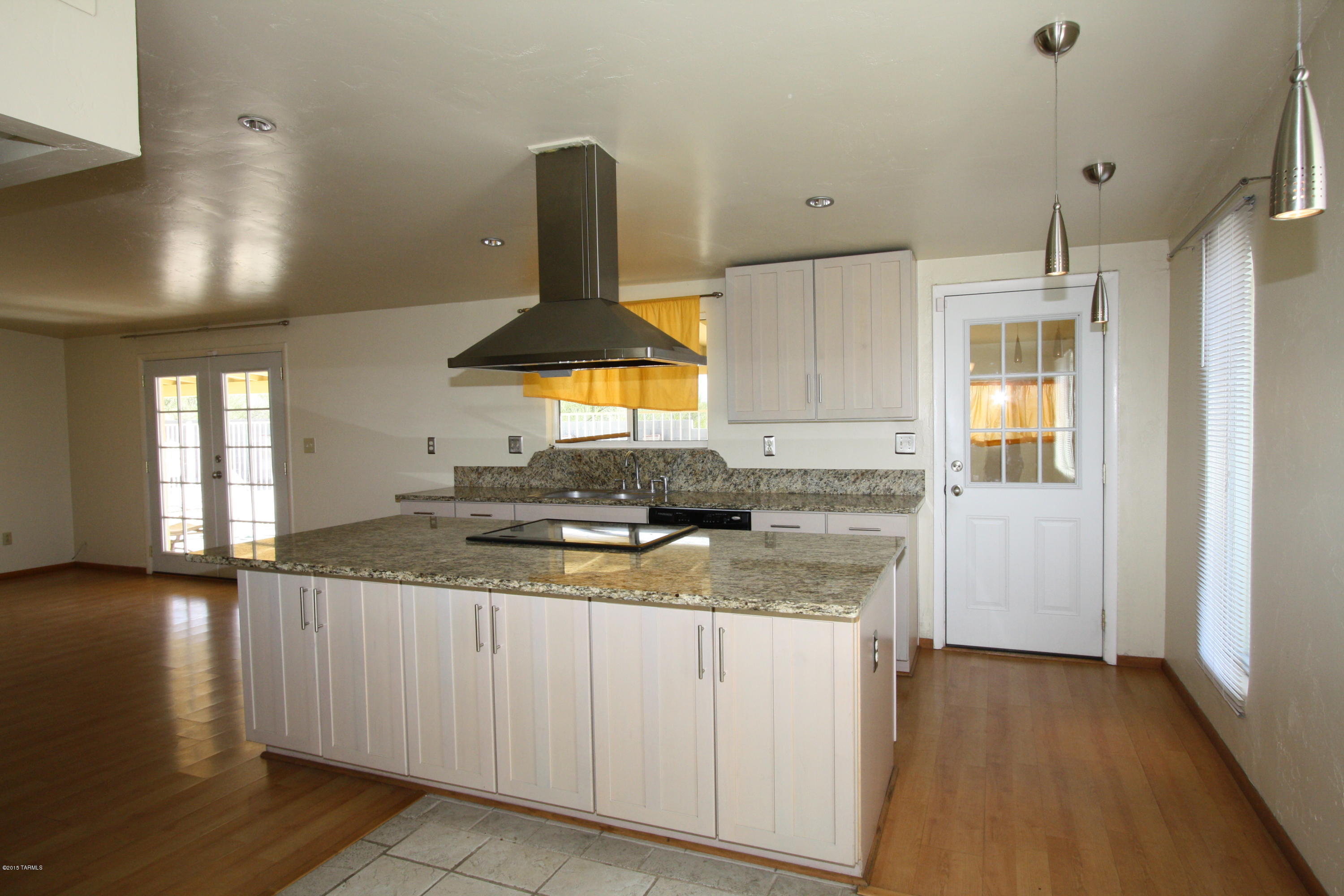 Santa Catalina Estates - Residential Lease