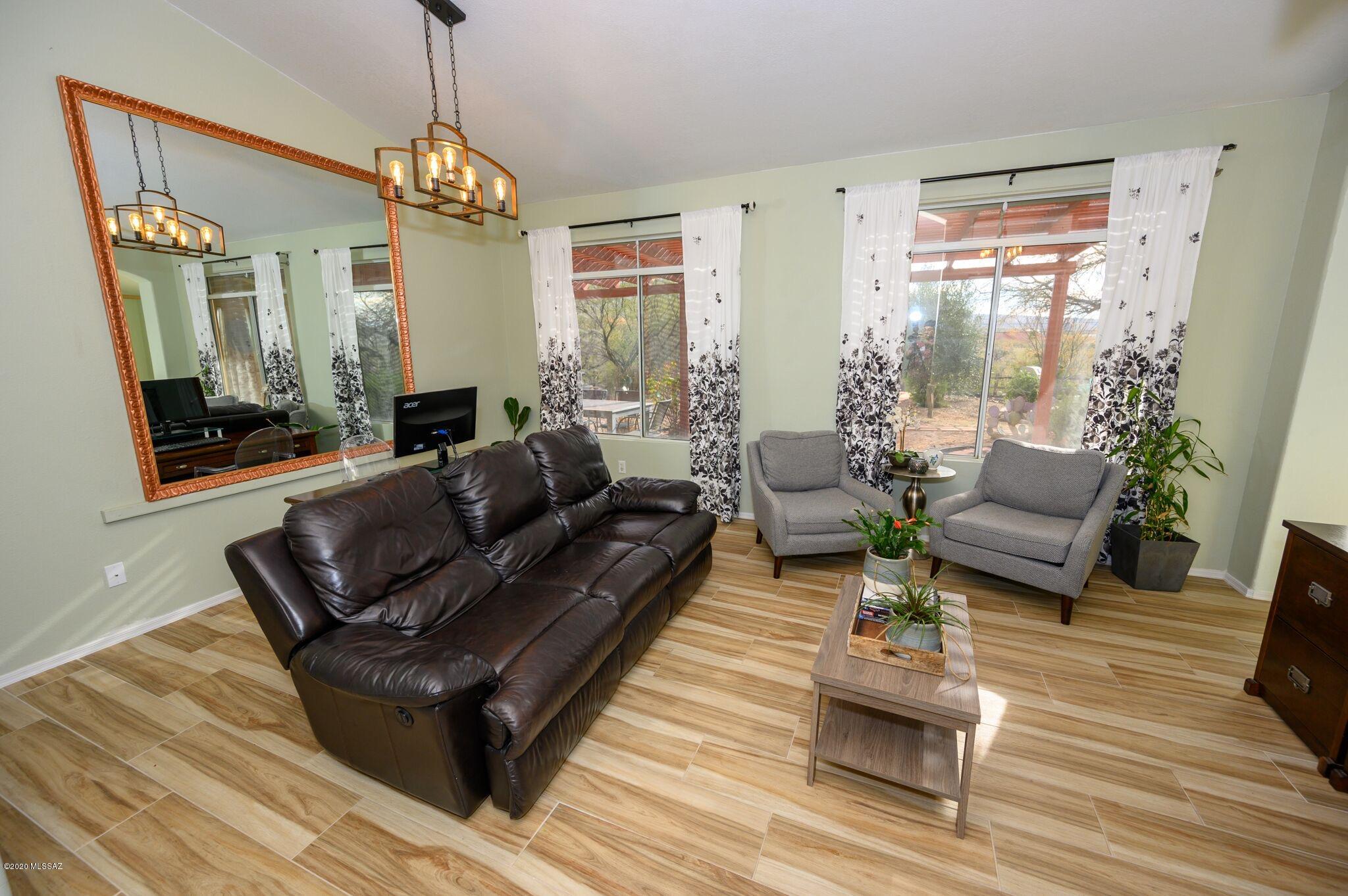 Rio Rico Villas 14 - Residential