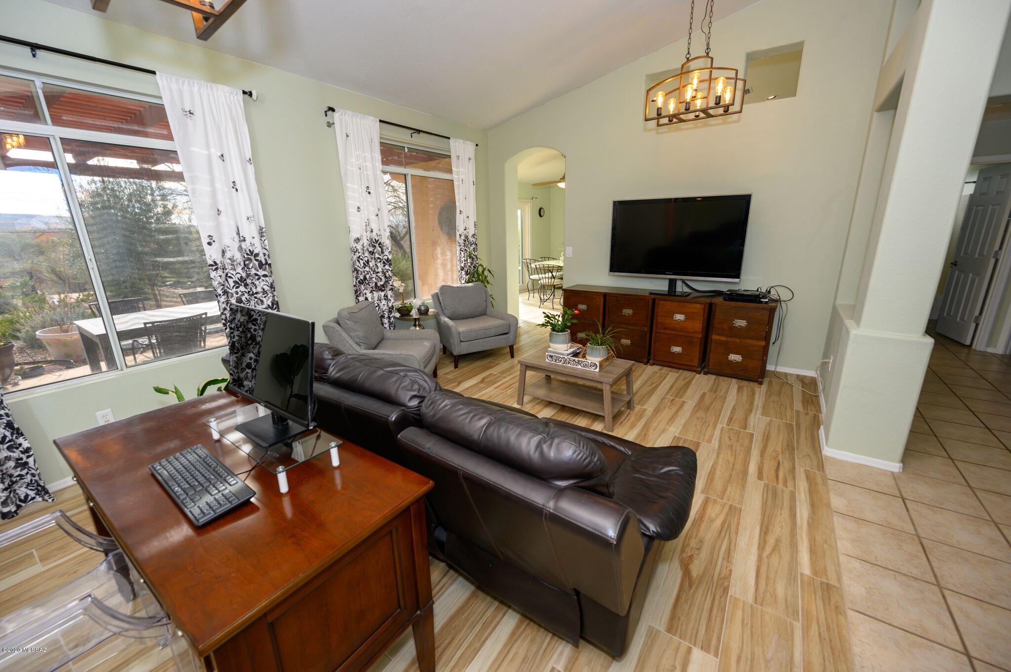 Rio Rico Villas 14 - Residential
