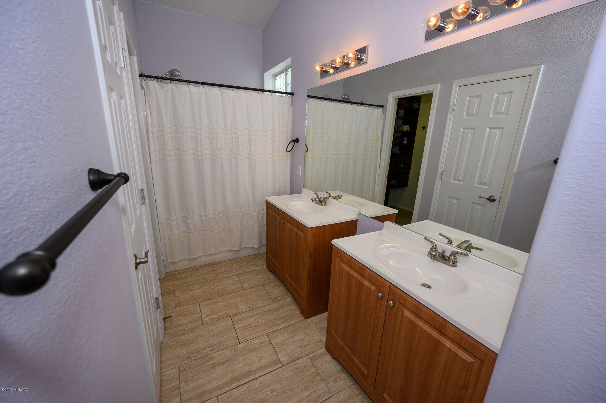 Rio Rico Villas 14 - Residential