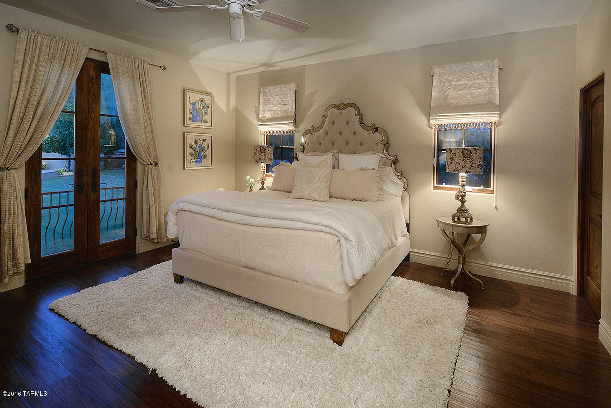 Country Club Estates NO. 1 - Residential