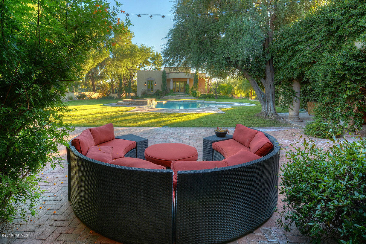 Country Club Estates NO. 1 - Residential