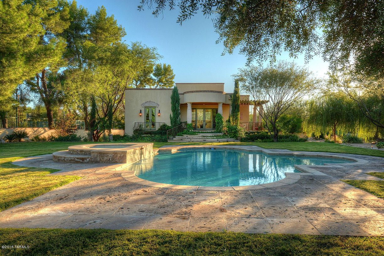 Country Club Estates NO. 1 - Residential