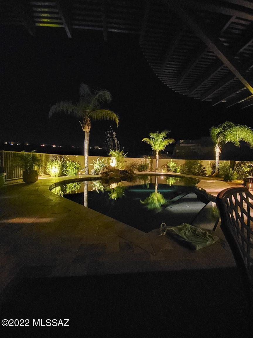 Sabino Mountain (1-290) - Residential