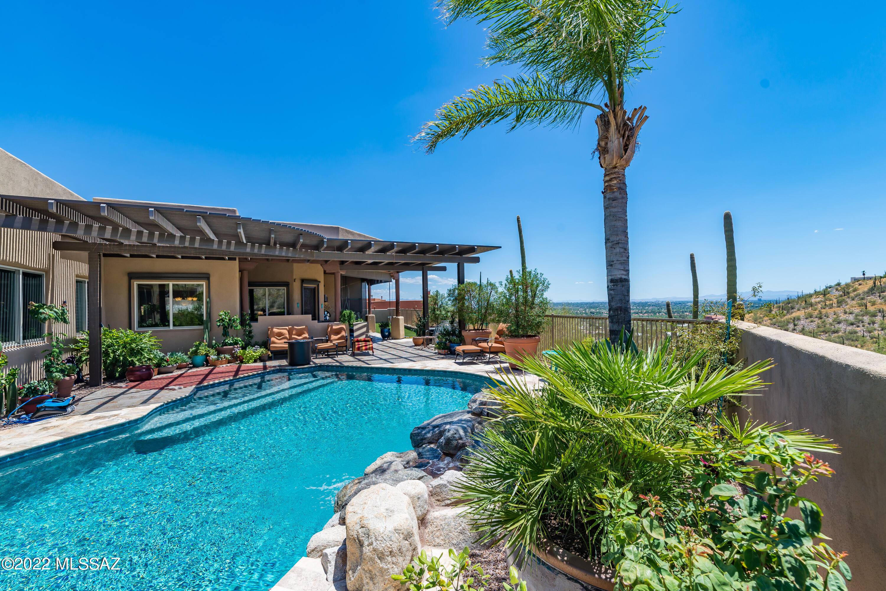Sabino Mountain (1-290) - Residential