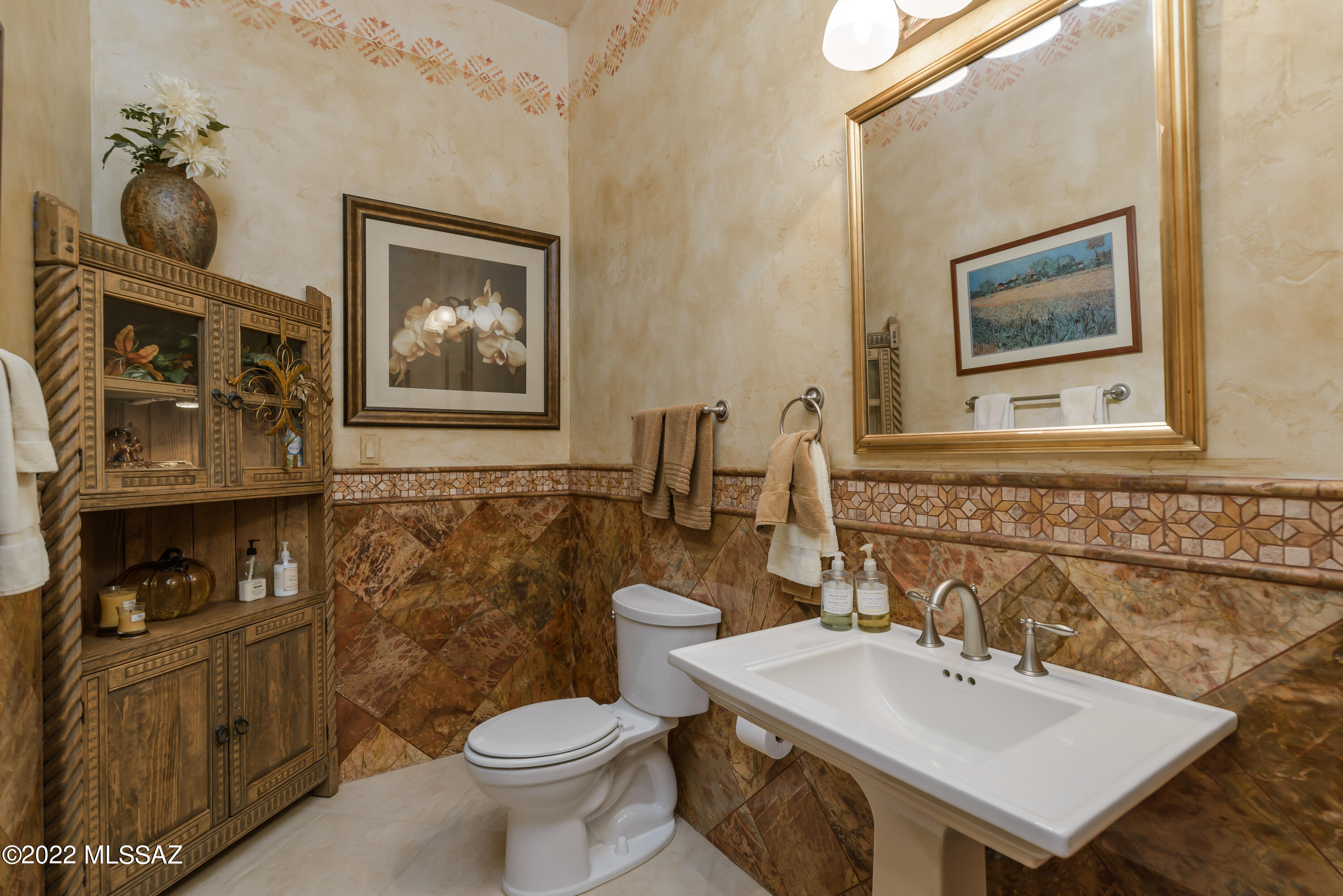 Sabino Mountain (1-290) - Residential