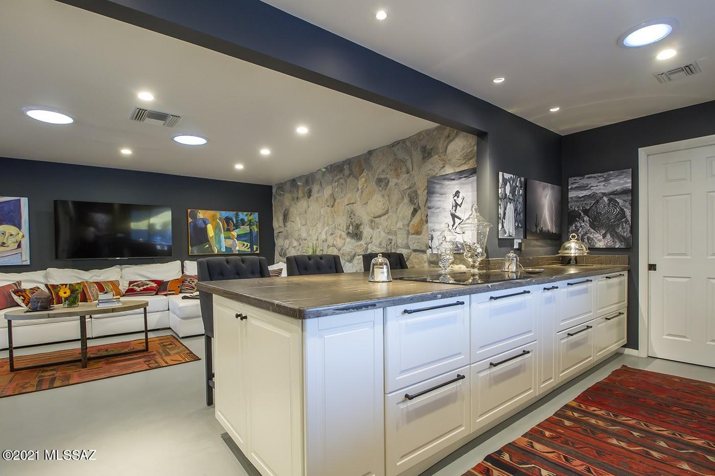 Santa Catalina Estates NO. 4 (1-180) - Residential