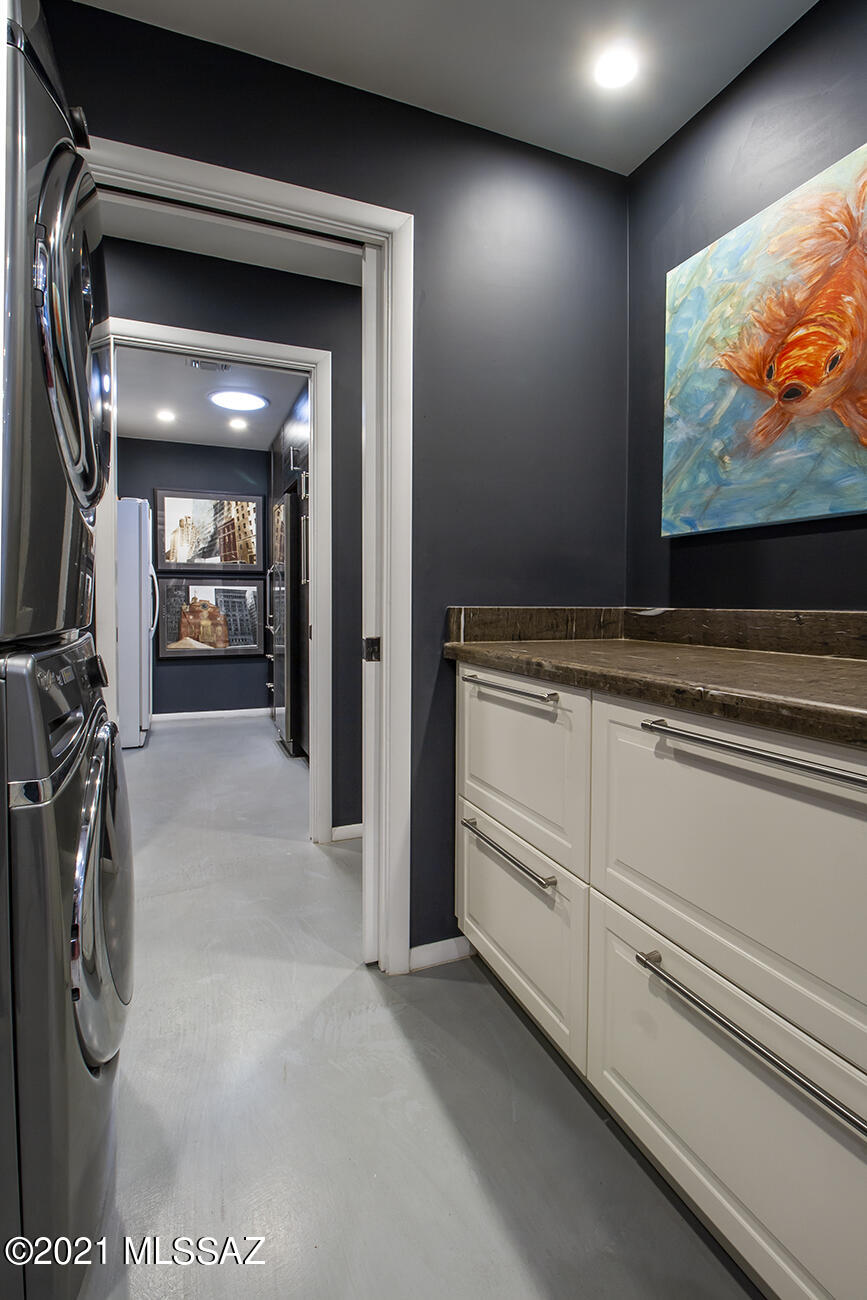 Santa Catalina Estates NO. 4 (1-180) - Residential