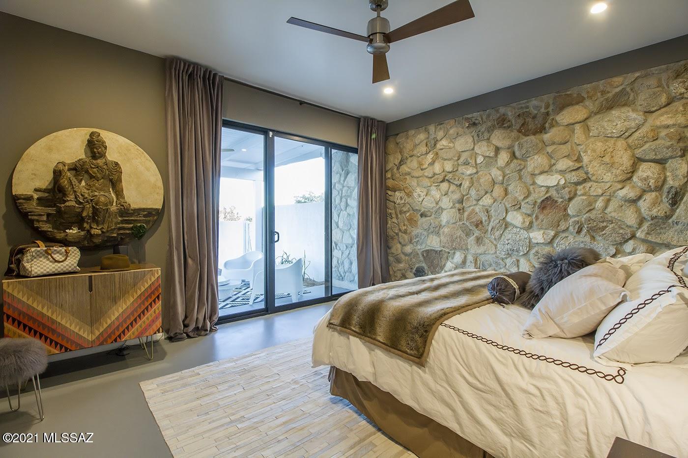 Santa Catalina Estates NO. 4 (1-180) - Residential