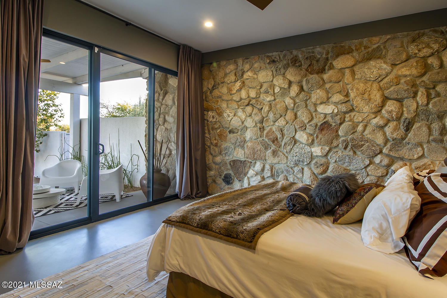 Santa Catalina Estates NO. 4 (1-180) - Residential